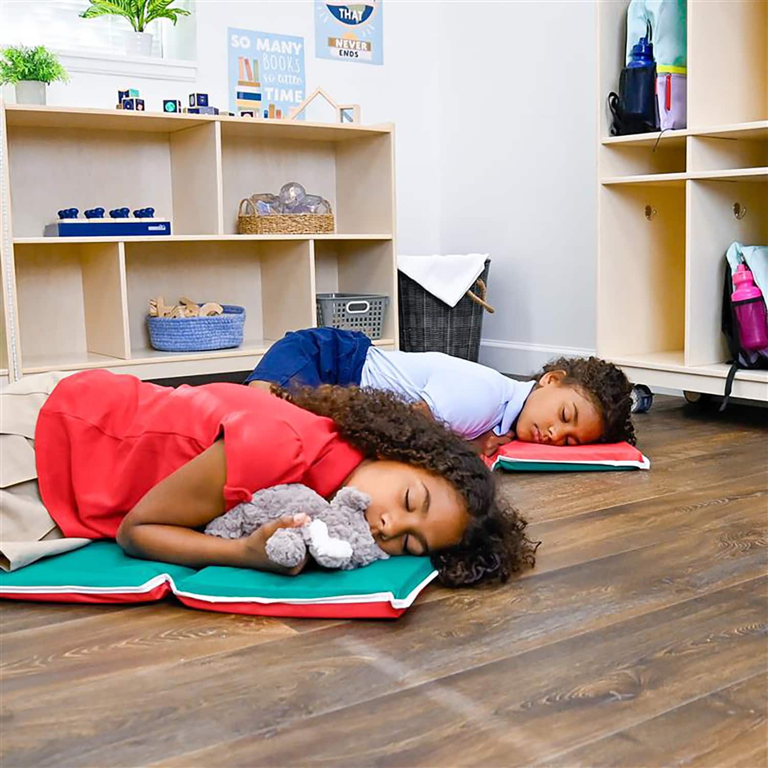 Children's Factory Red & Green Pillow Rest Mats, 10ct.