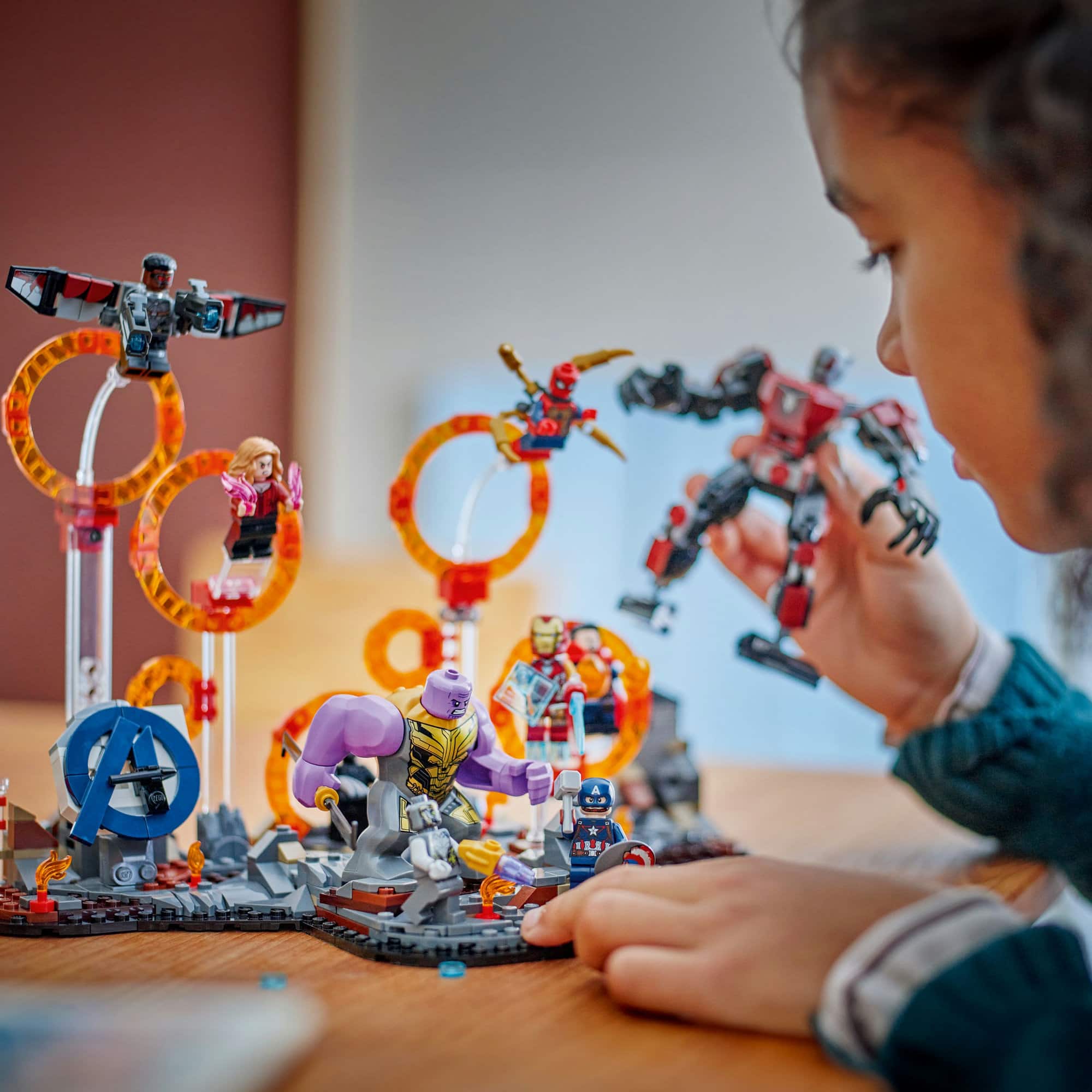 LEGO® Marvel Avengers: Endgame Final Battle Buildable Set 76323