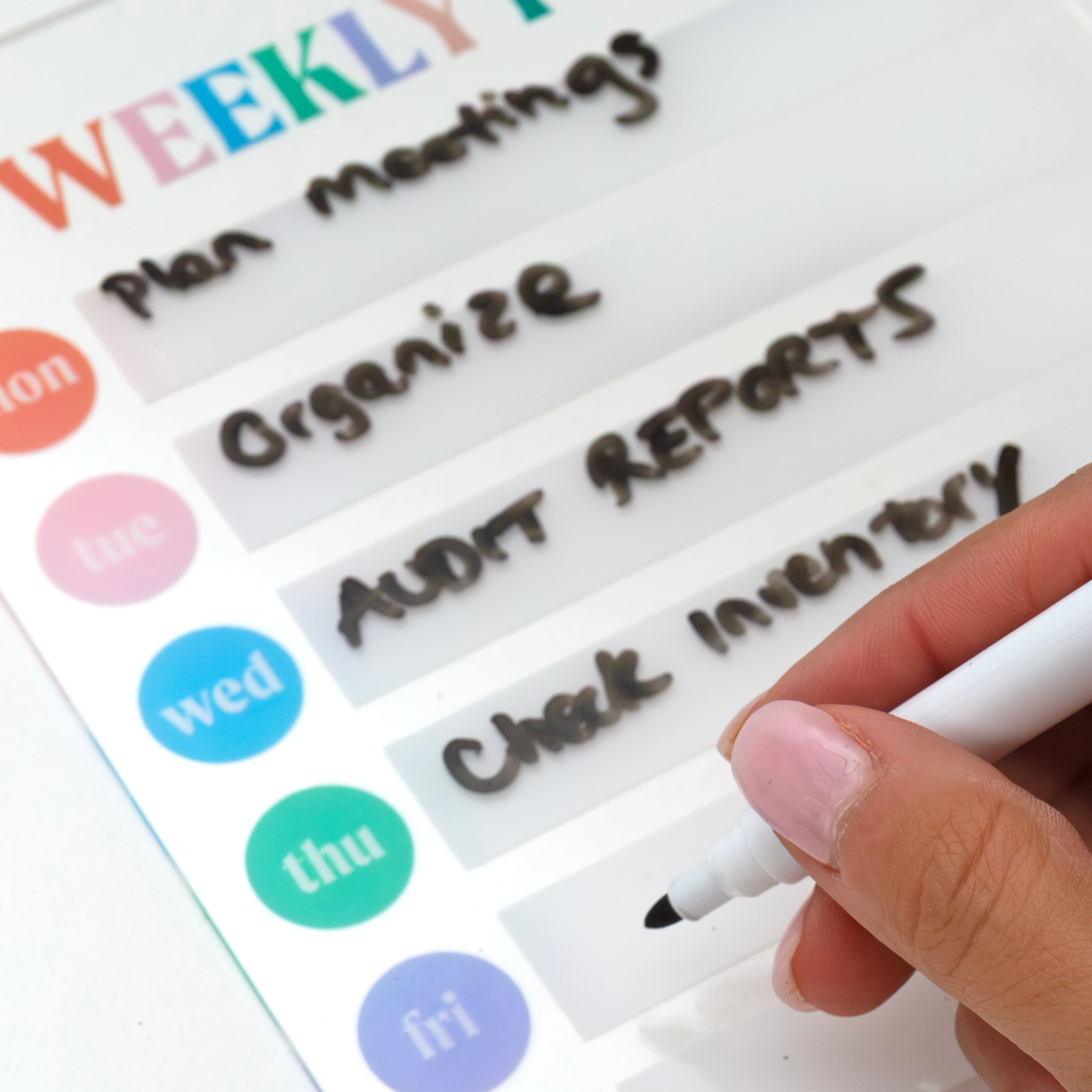 9" x 6.75" Weekly Dry Erase Planner with Marker