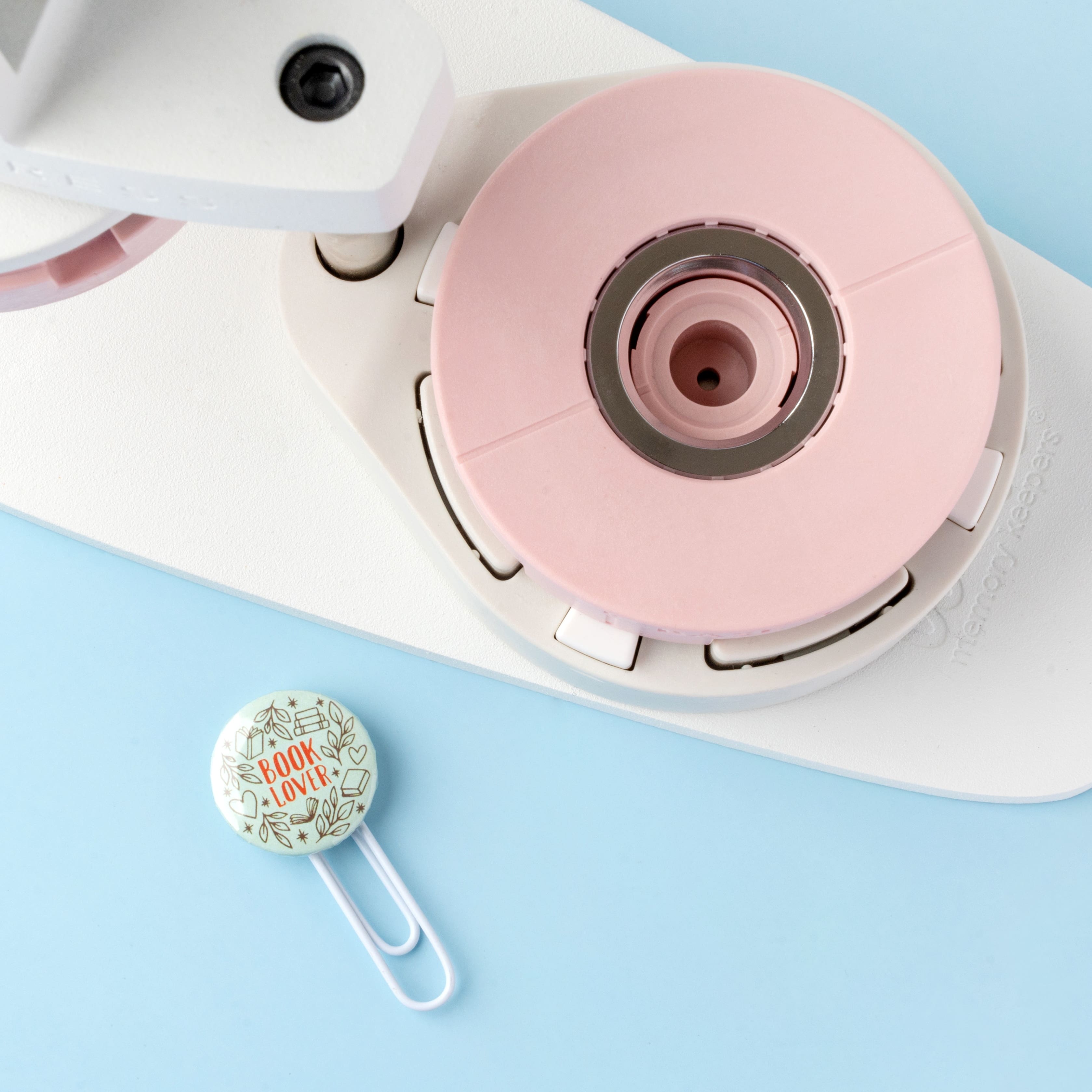 We R Memory Keepers® Button Press™ Paper Clip Backers Kit, Makes 5