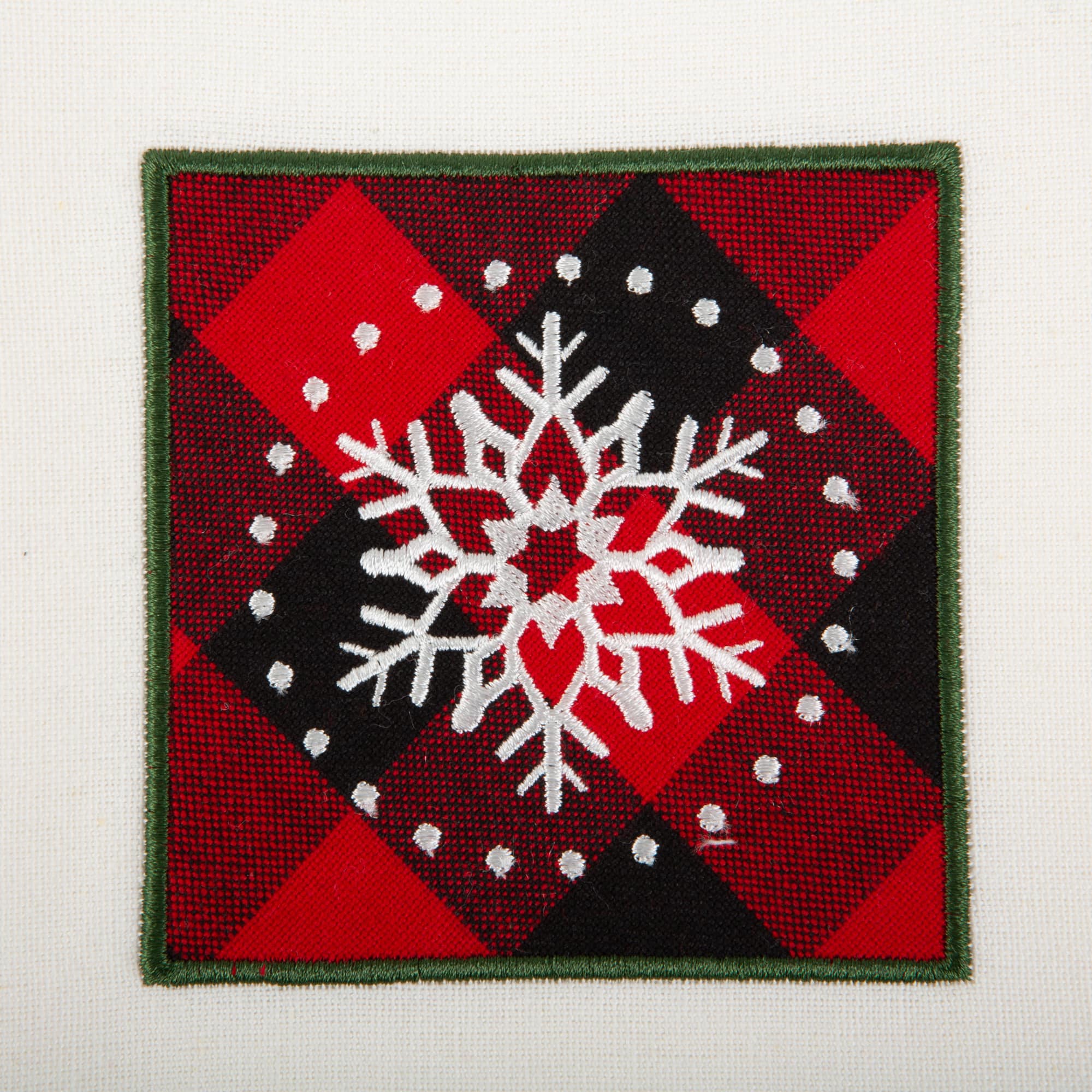 DII® Snowflake Embellished Dishtowel Set