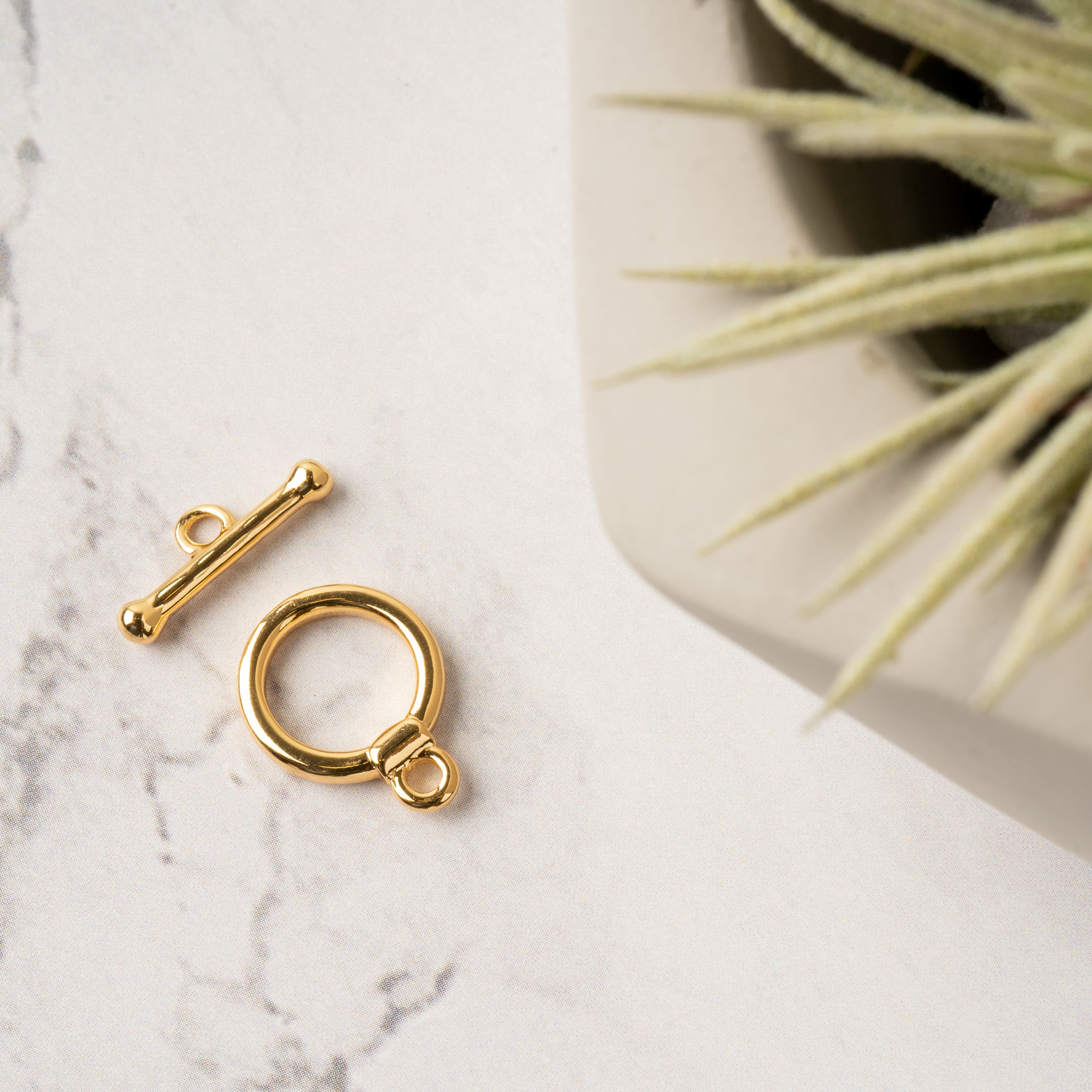 Fermoir à bascule plaqué or 18 K, 13 mm de Bead Landing