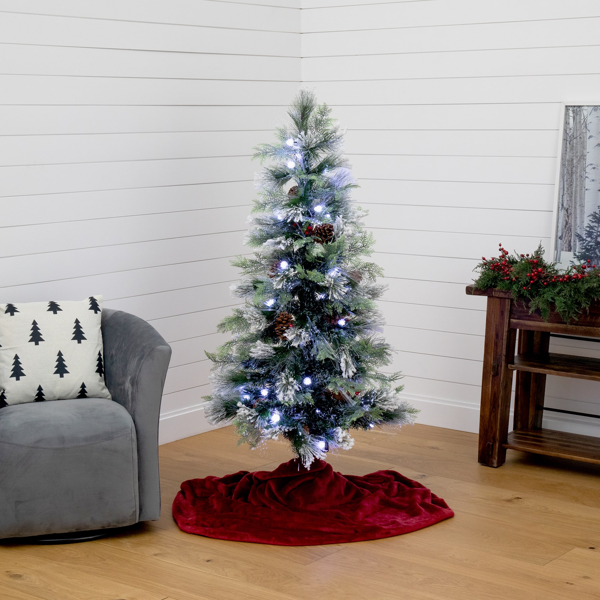 5ft. Fiber Optic White LED Lights Flocked Artificial Christmas Tree with White Pinecone