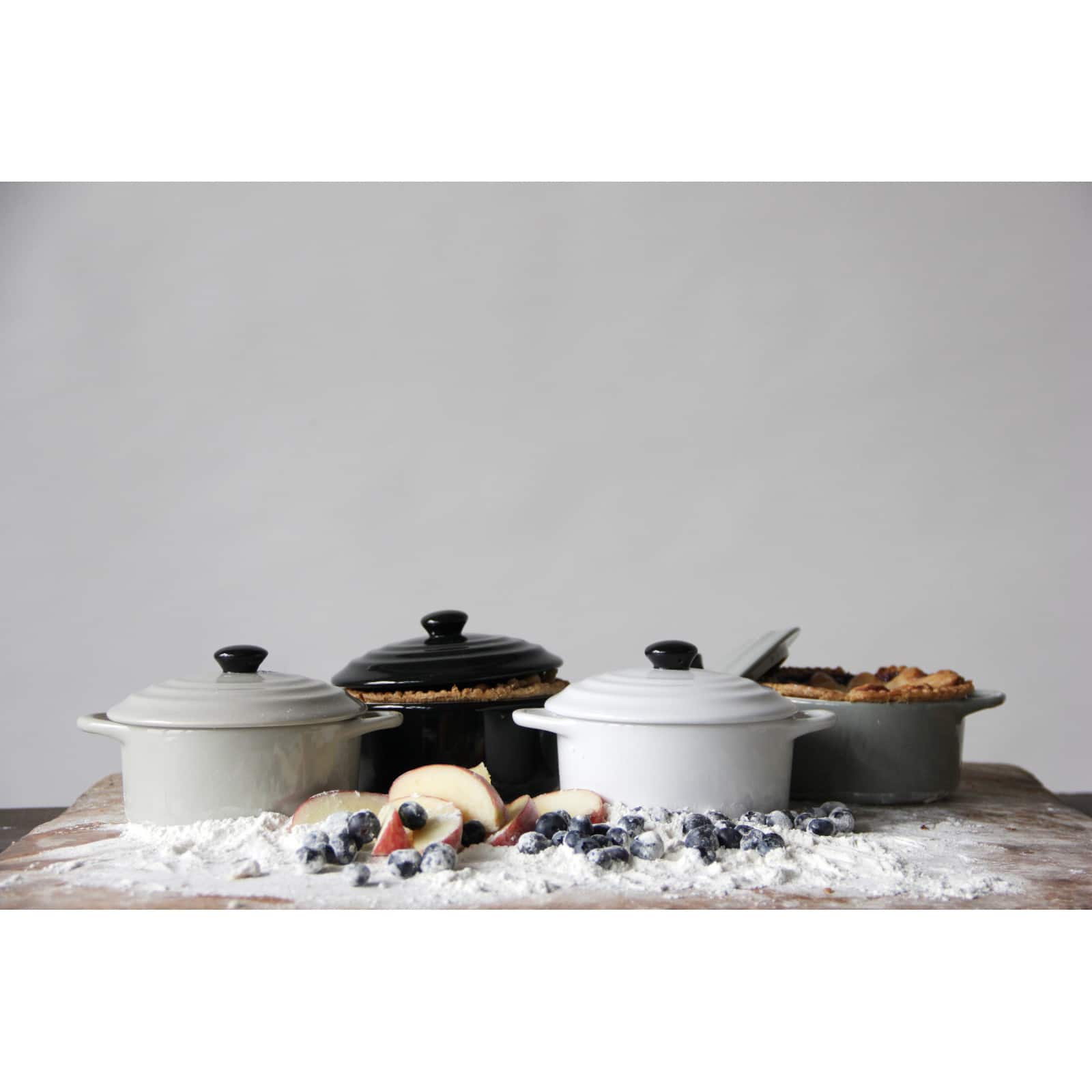 Hello Honey® Mini Bakers with Lids Set