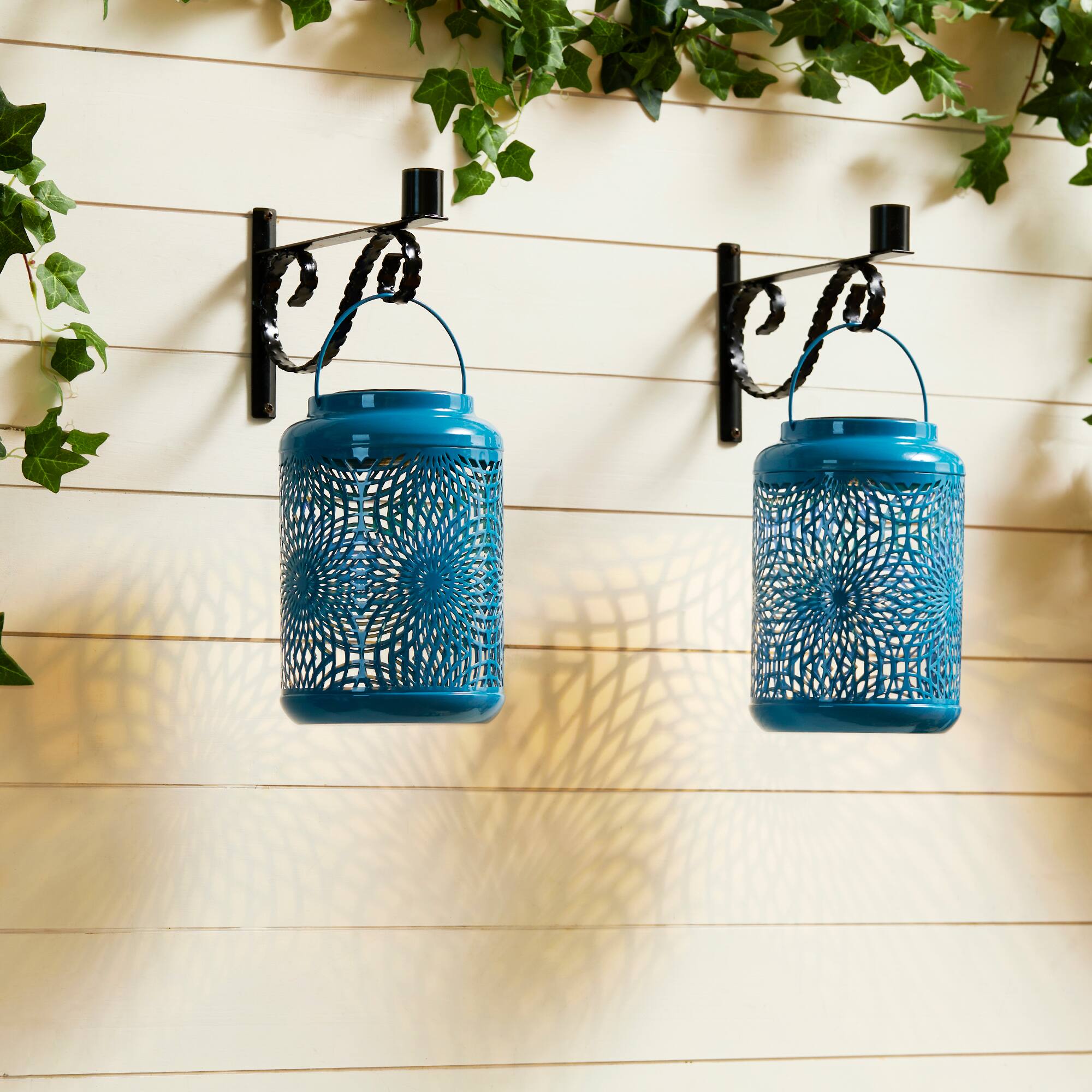 Glitzhome® 8.75" Metal Cutout Solar Powered Hanging Lantern Set