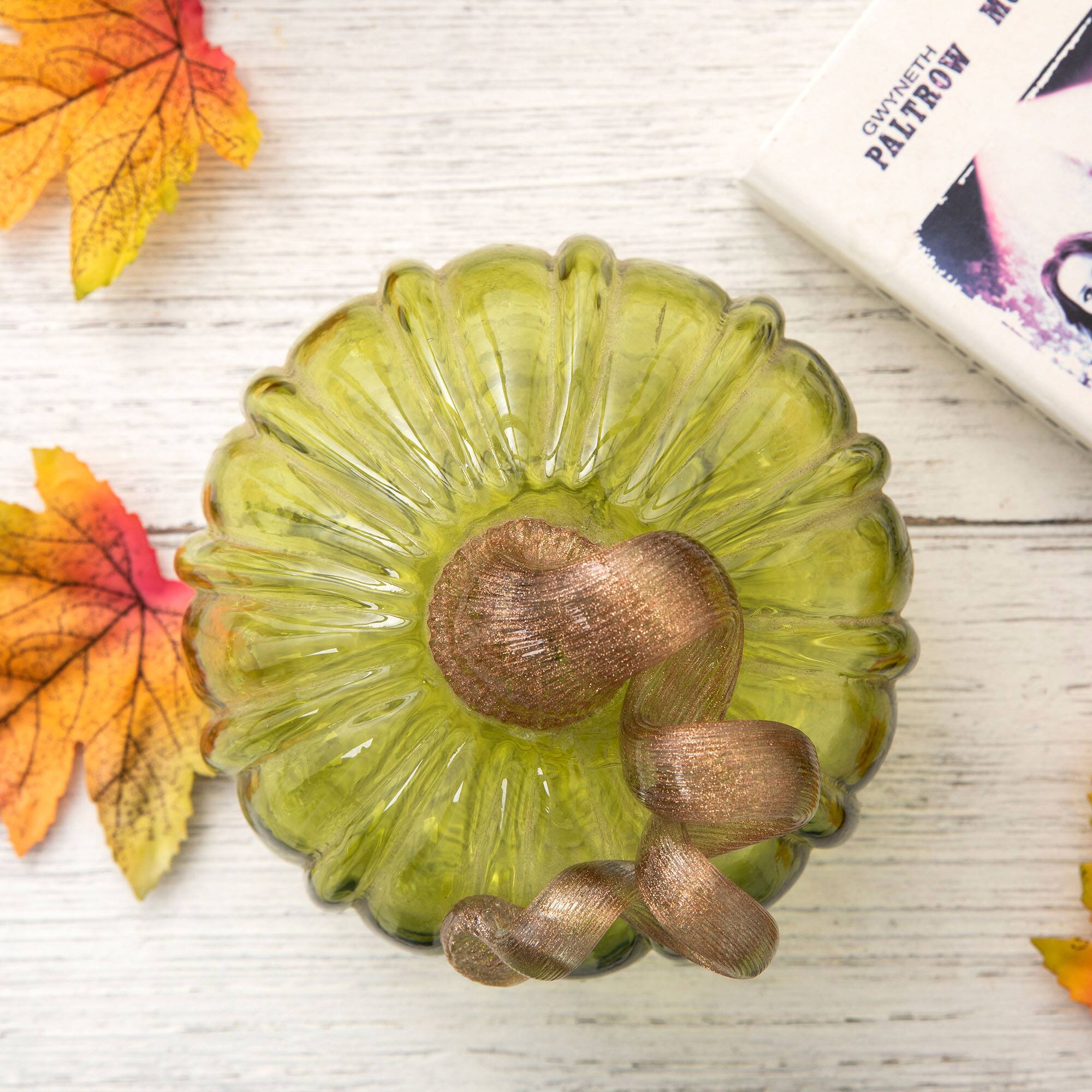 Glitzhome® Green & Amber Crackle Glass Short Pumpkin Set