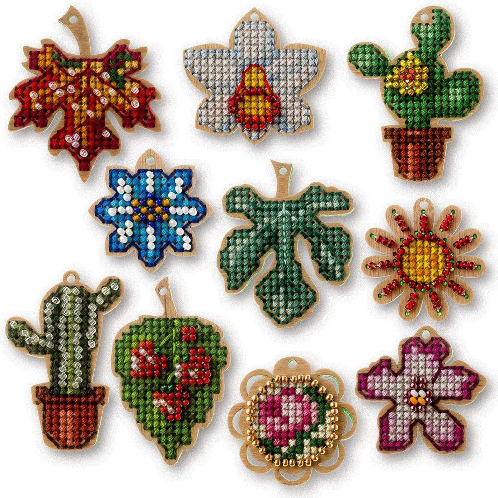 Wonderland Crafts 20 Piece Floral Wooden Embroidery Blanks