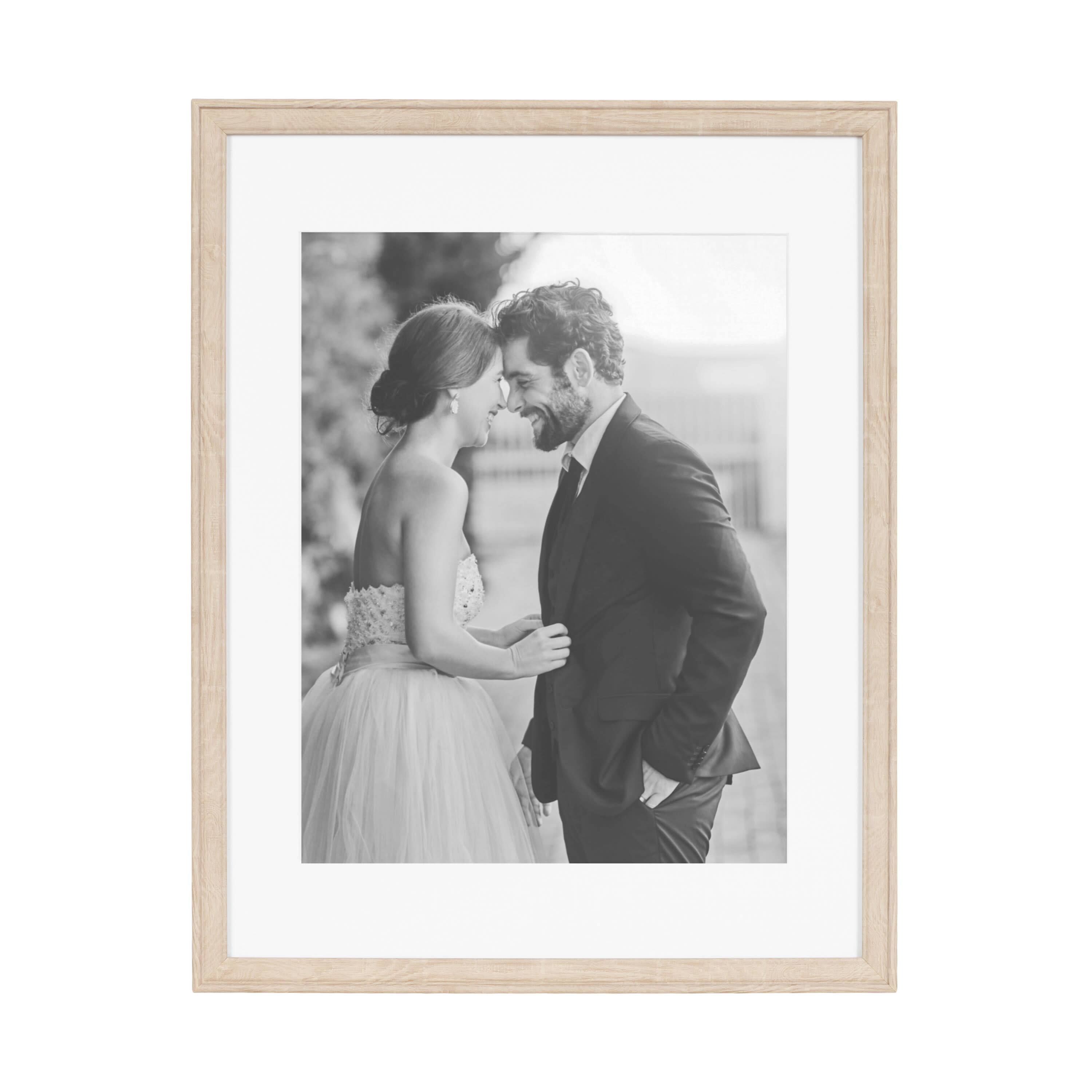 Kate and Laurel 14" x 18" Adlynn Photo Frame with 11" x 14" Mat