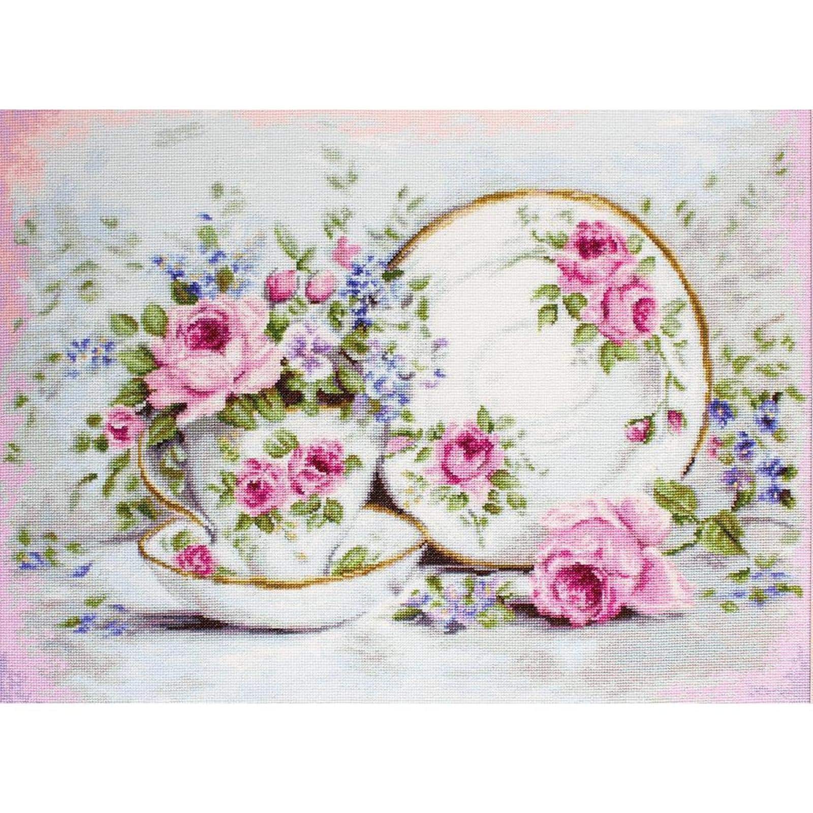 Luca-S Trio & Blooms Counted Cross Stitch Kit