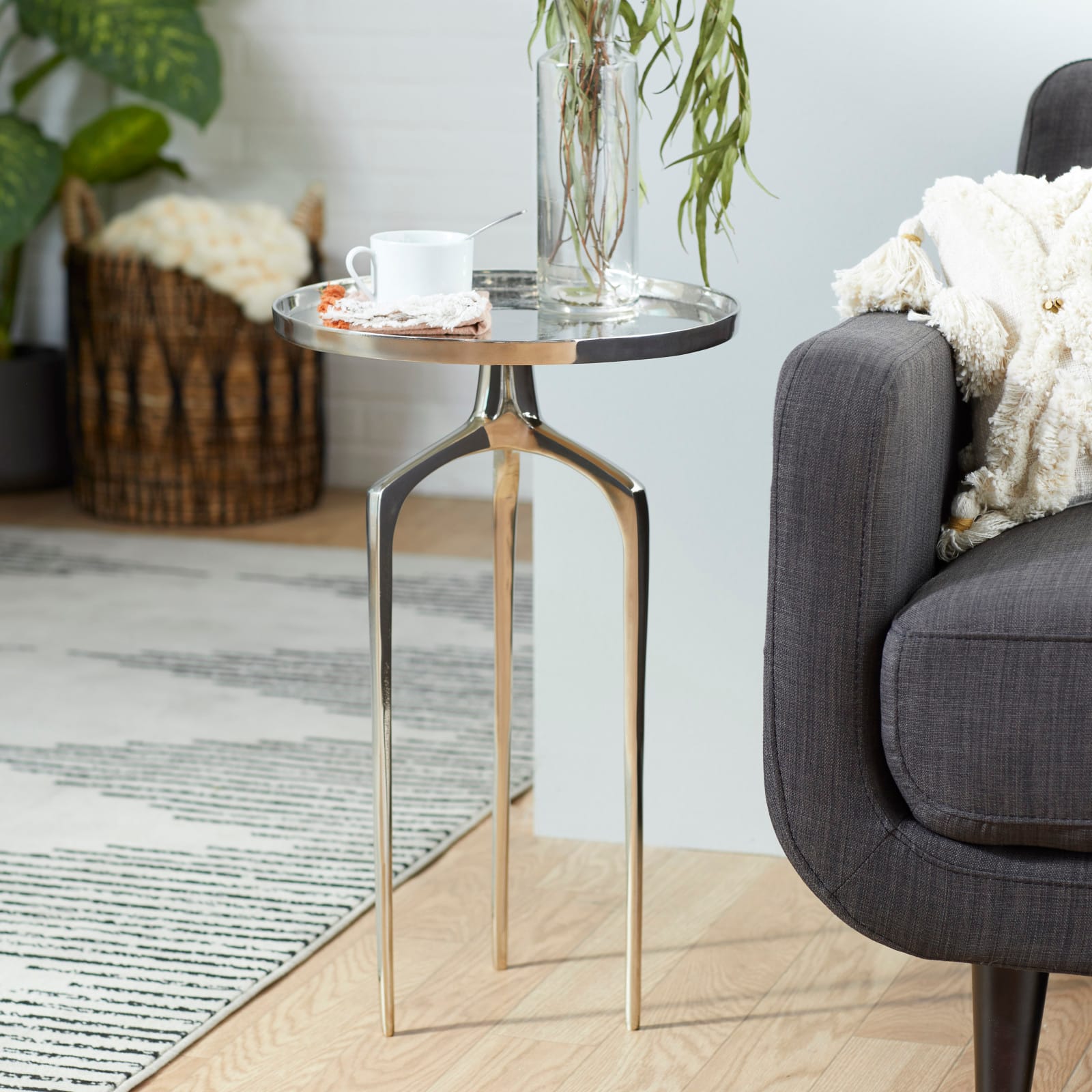 25" Contemporary Round Silver Aluminum Raised Edge Accent Table