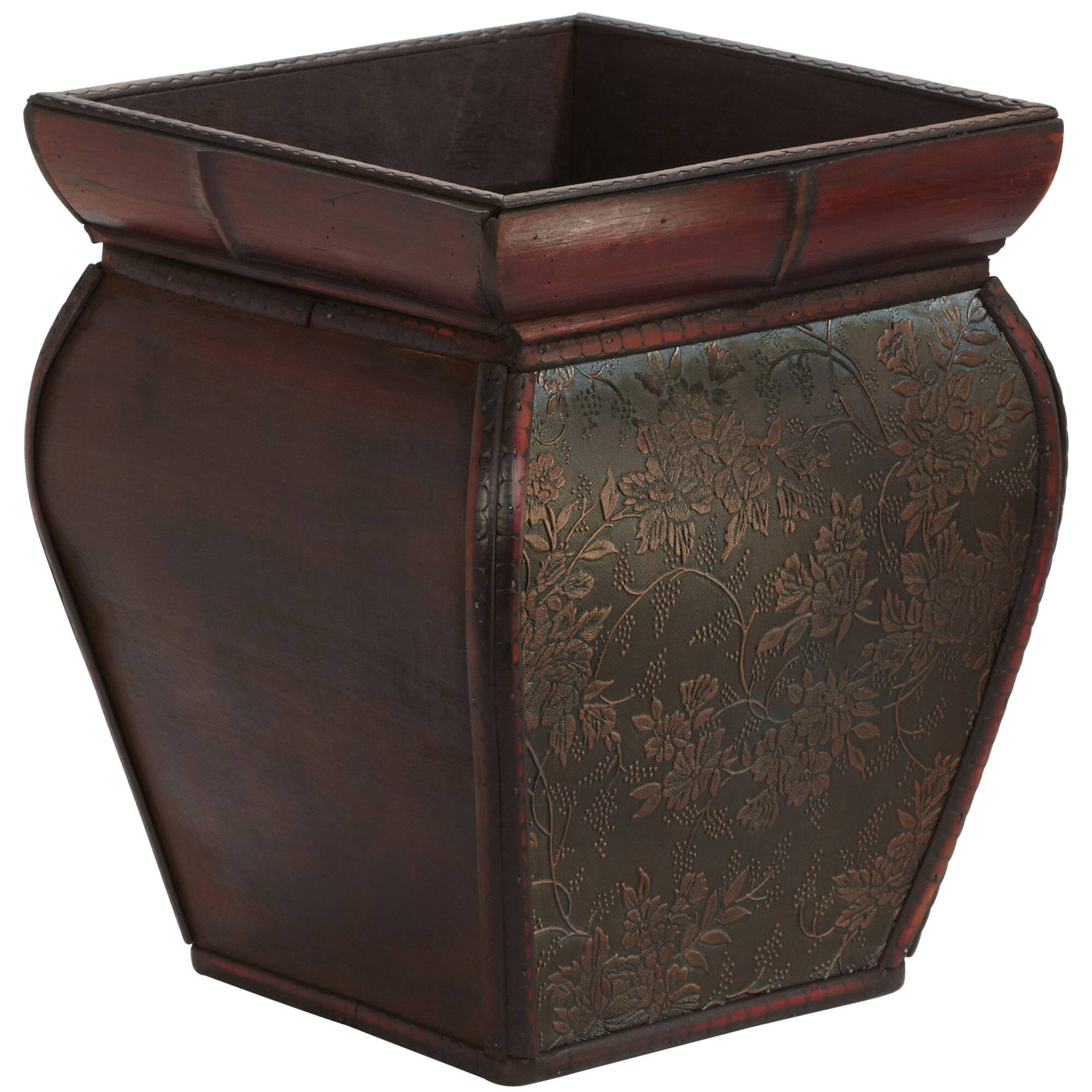 4 Square Planters with Rim Set
