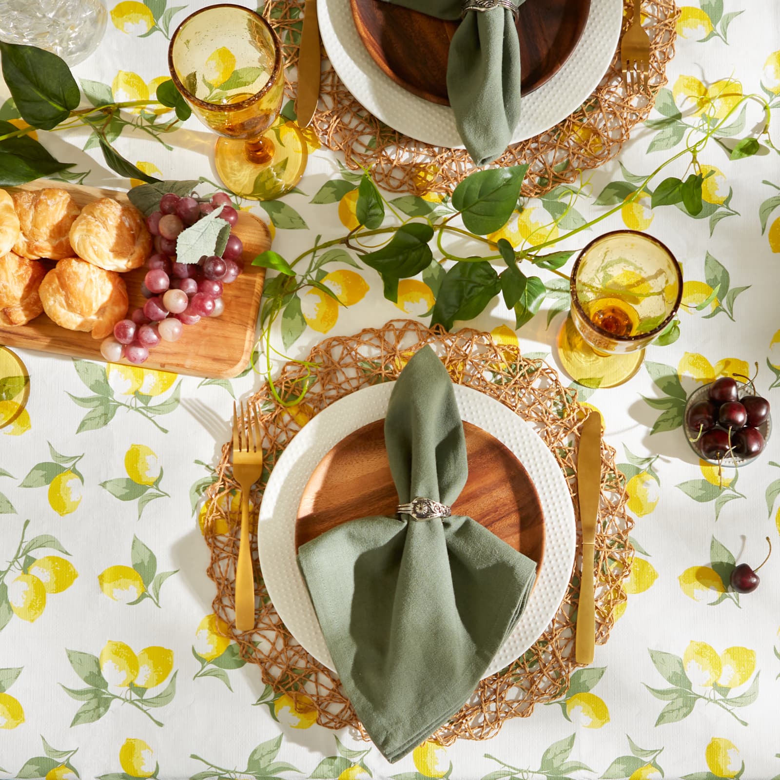 Summer Lemons Vinyl Tablecloth 60" x 102"