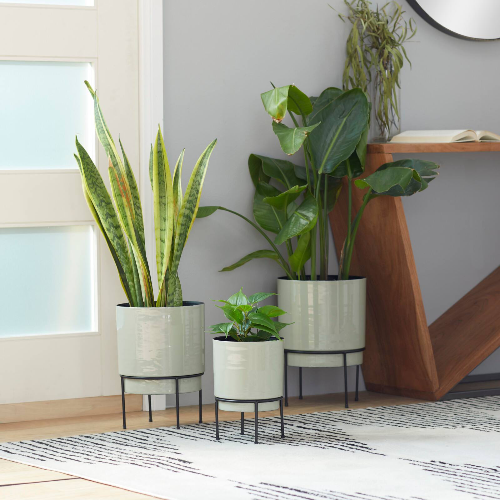 Taupe Metal Contemporary Planter Set