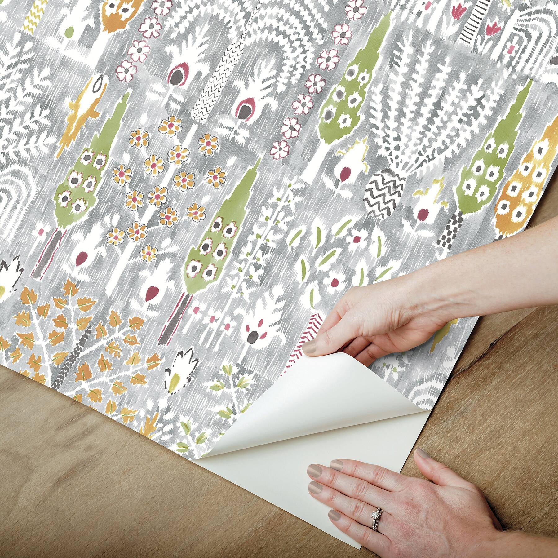 RoomMates Gray Persian Ikat Peel & Stick Wallpaper