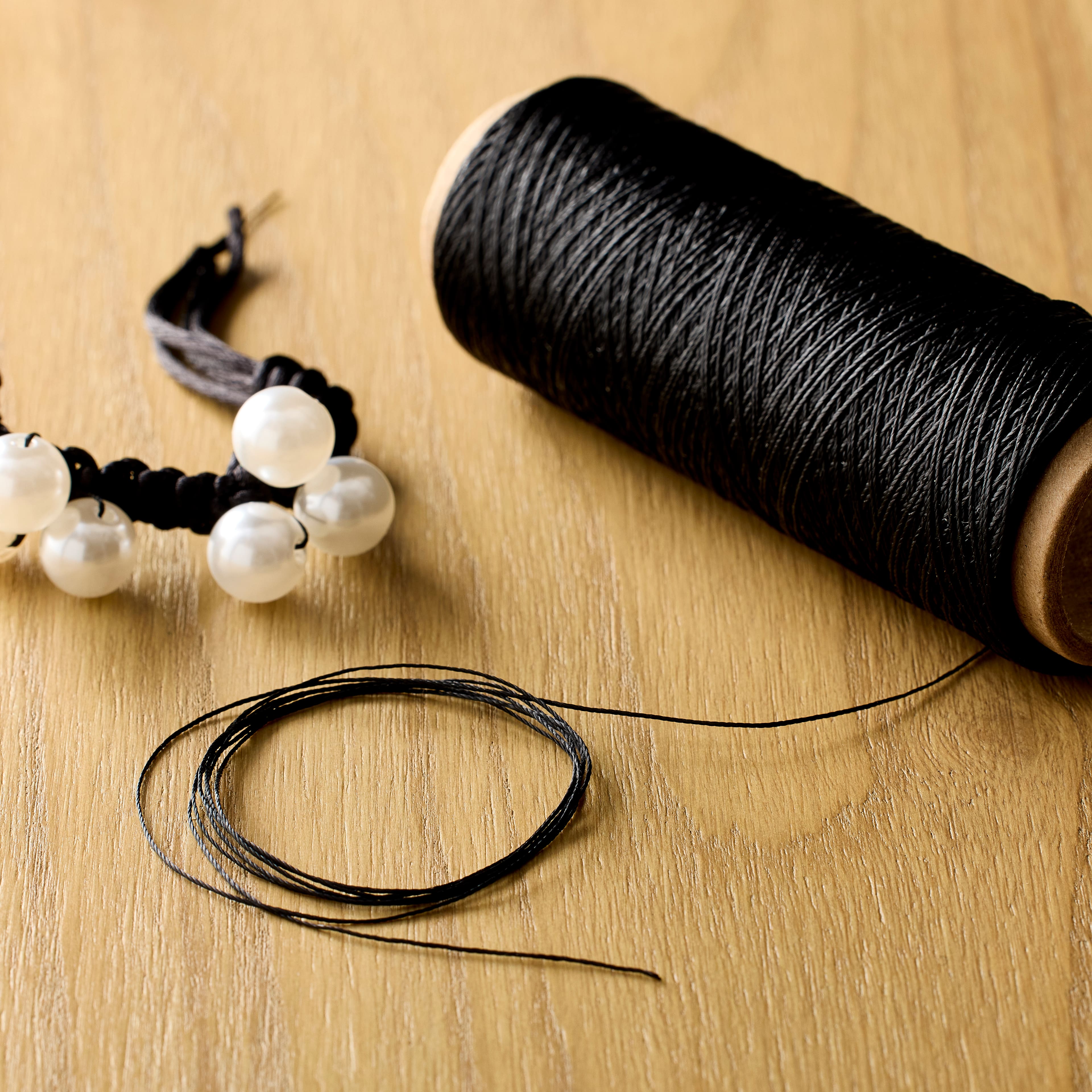 Gudebrod 0.015" Waxed Polyester Thread
