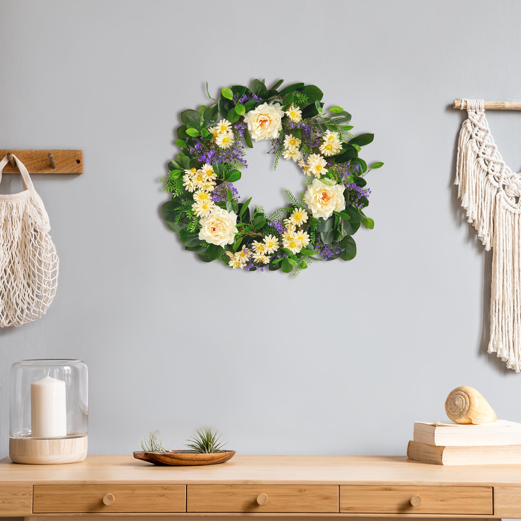 22" Mixed Rose & Daisy Wreath