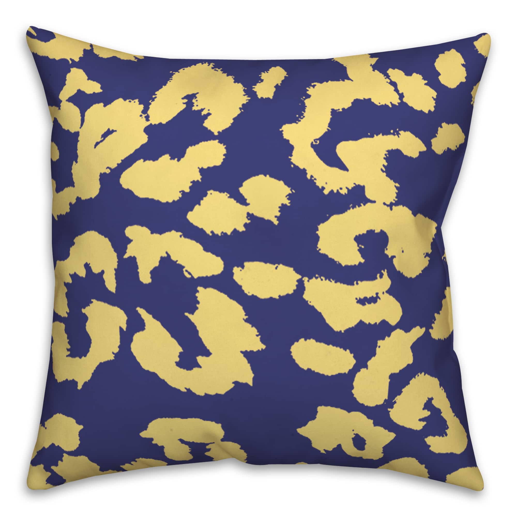18" x 18" Leopard Print Indoor/Outdoor Throw Pillow