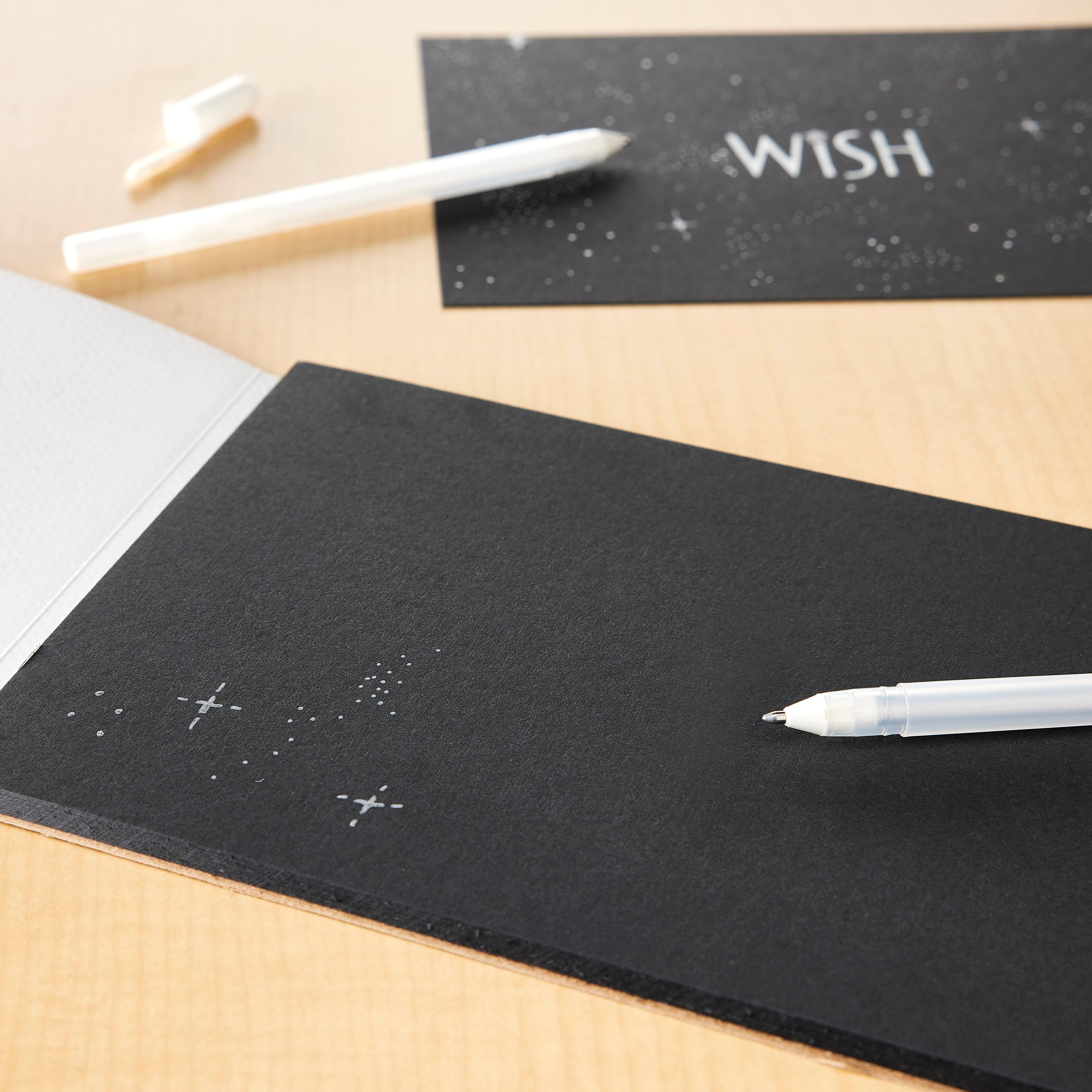 Strathmore® 400 Series Black Mixed Media Paper Pad