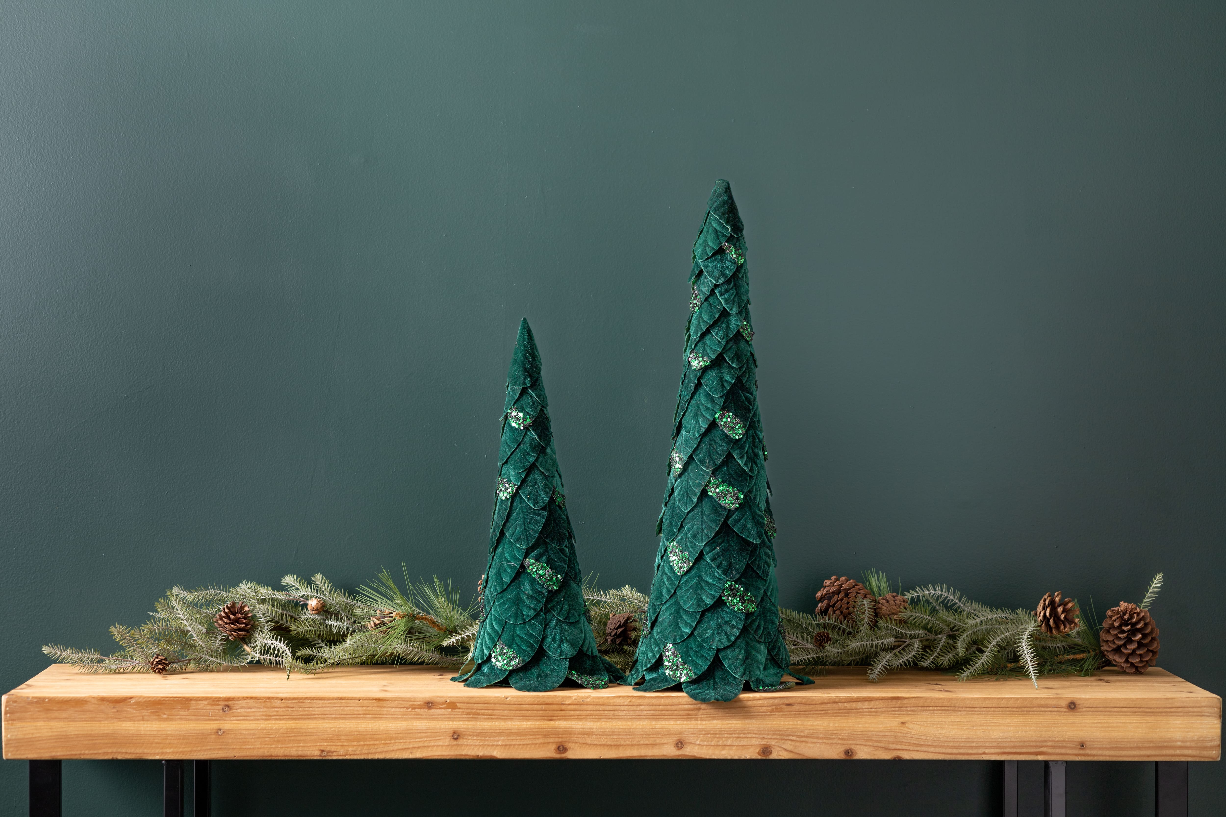 Green Beaded Leaf Pine Tree, Set of 2