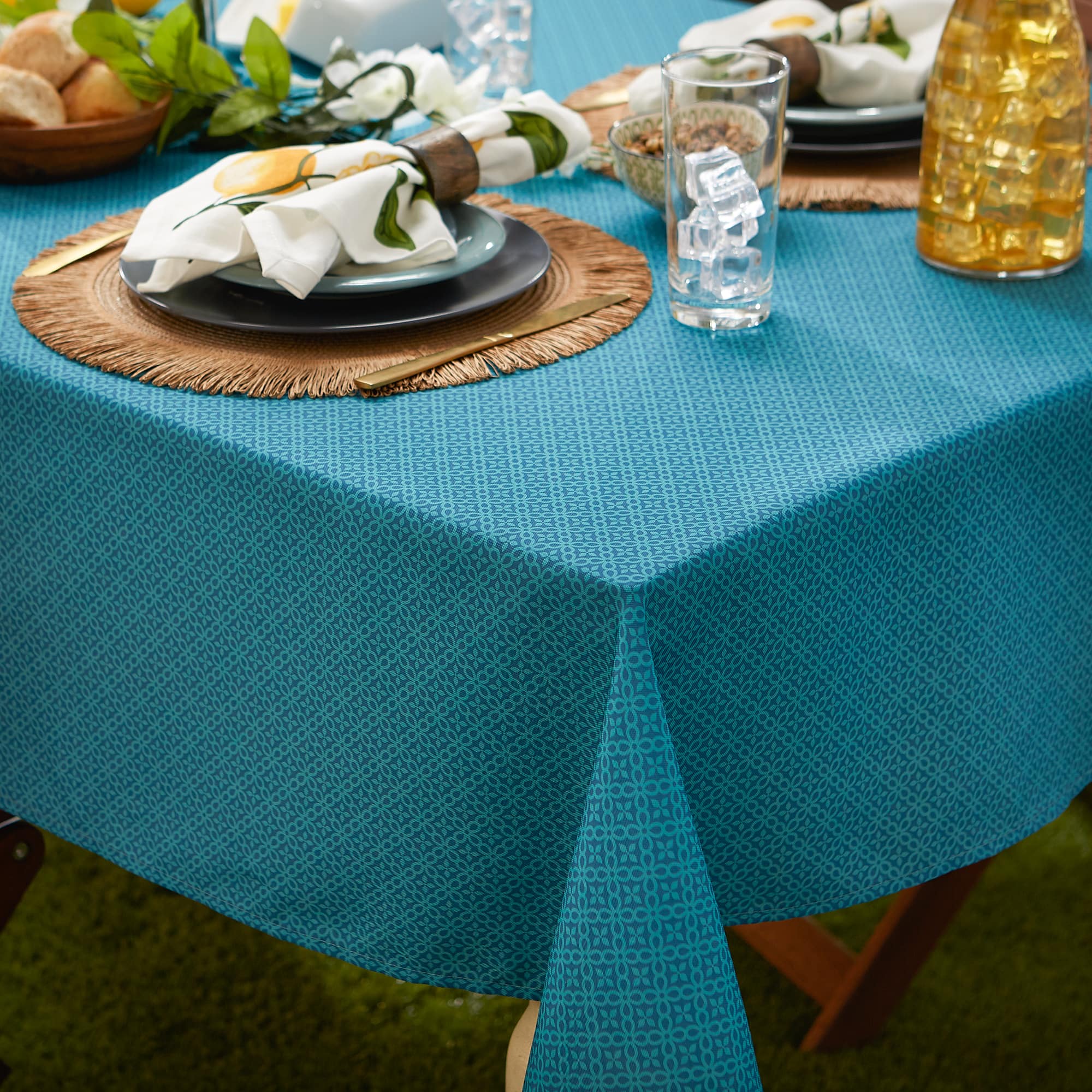 DII® Storm Blue Tonal Lattice Print Outdoor Tablecloth with Zipper, 60 Round