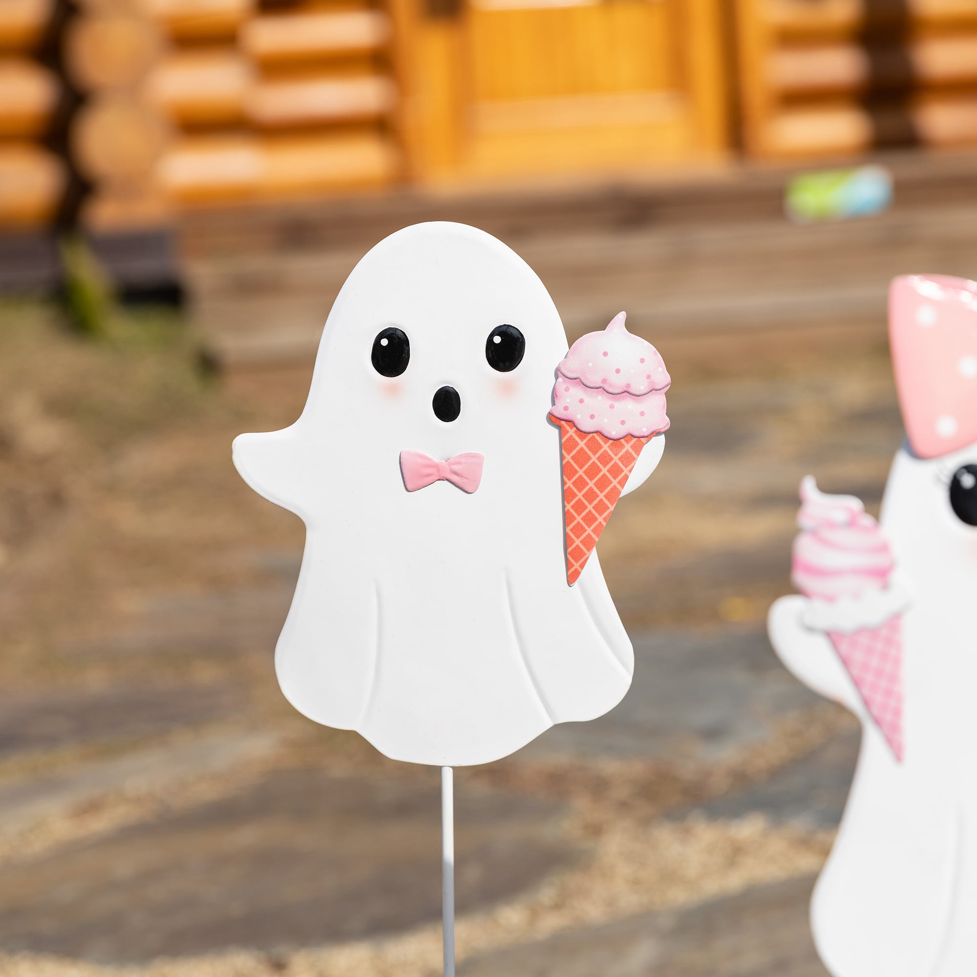 Glitzhome® 23.75" Halloween Metal Pink Ghosts Yard Stake, Set of 3