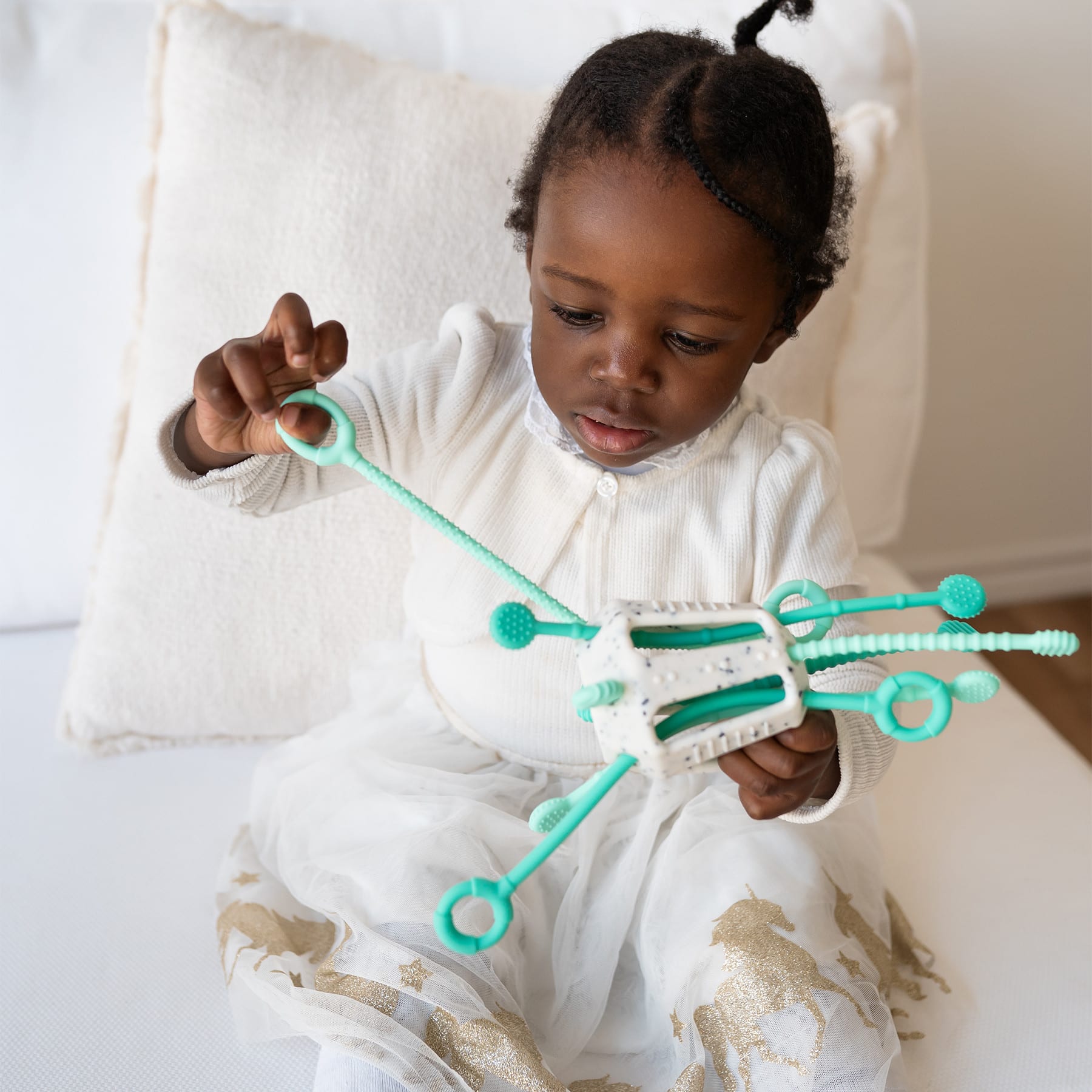 Mobi Mintee Zippee Activity Toy
