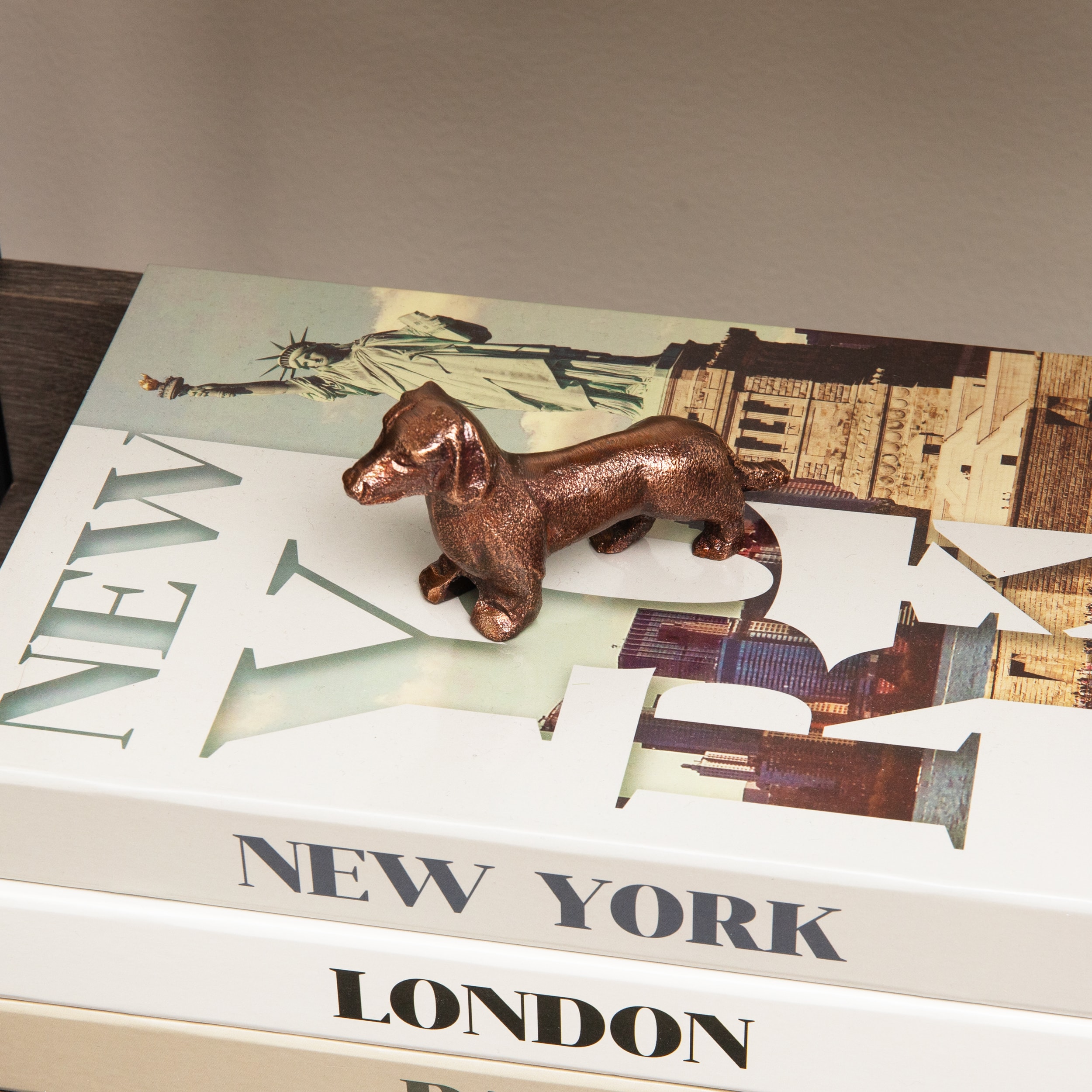 Mind Reader Dachshund Figurine Antique Brass Finish