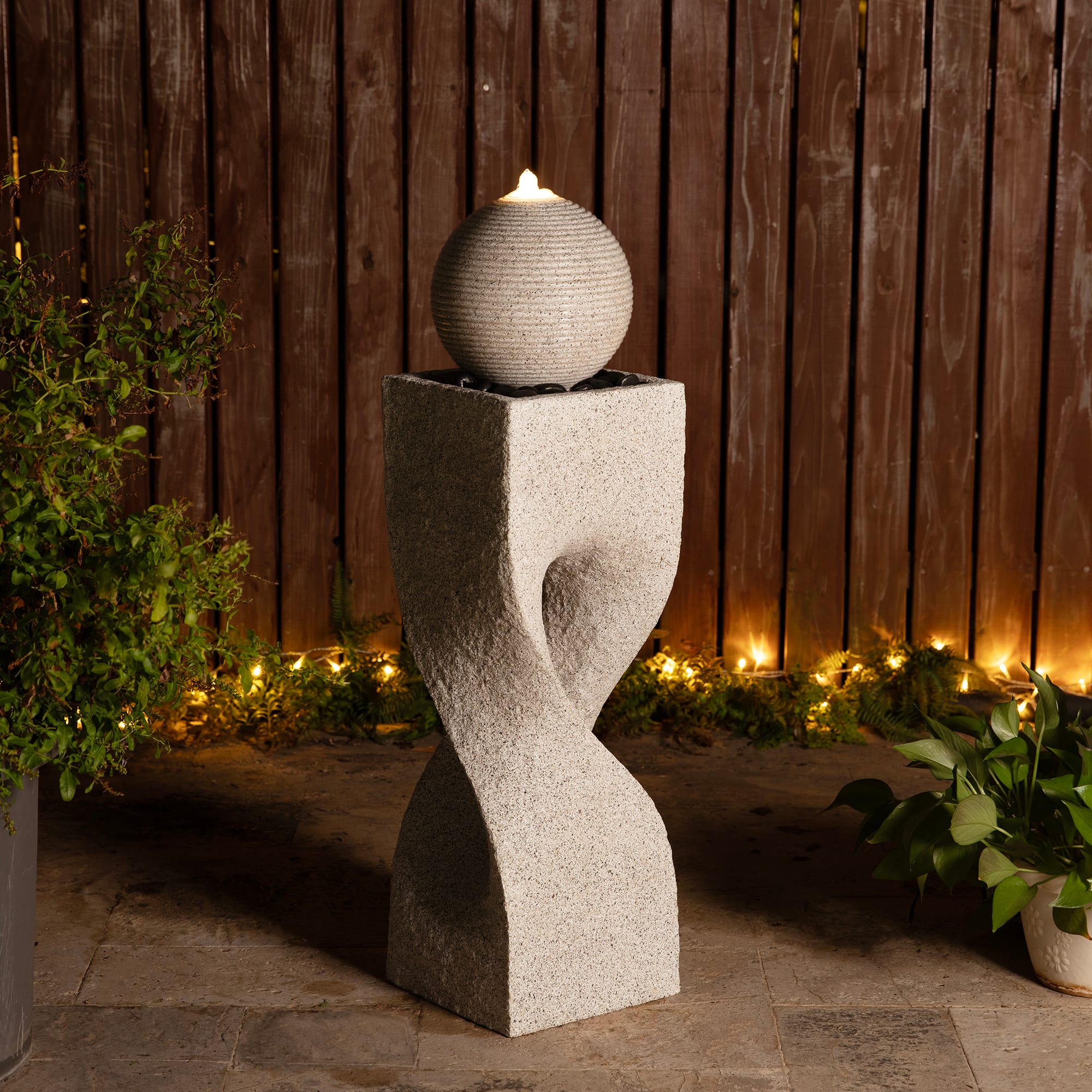 Glitzhome® 36.5" LED Modern Faux Terrazzo Geometric Outdoor Fountain