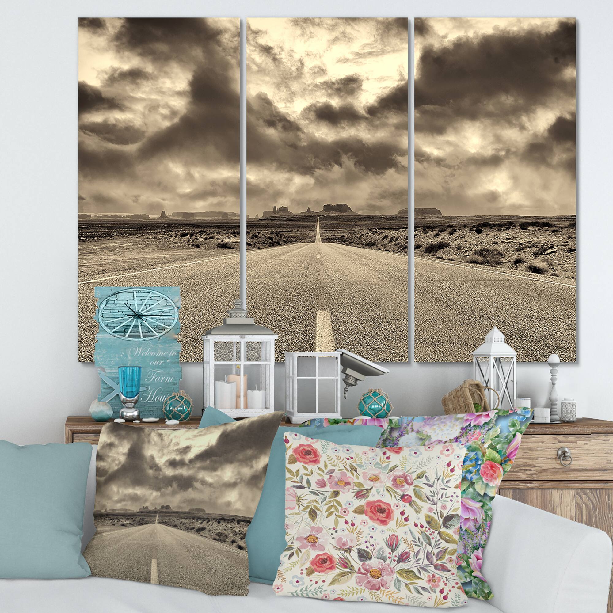 Designart - The Road To Monument Valley
