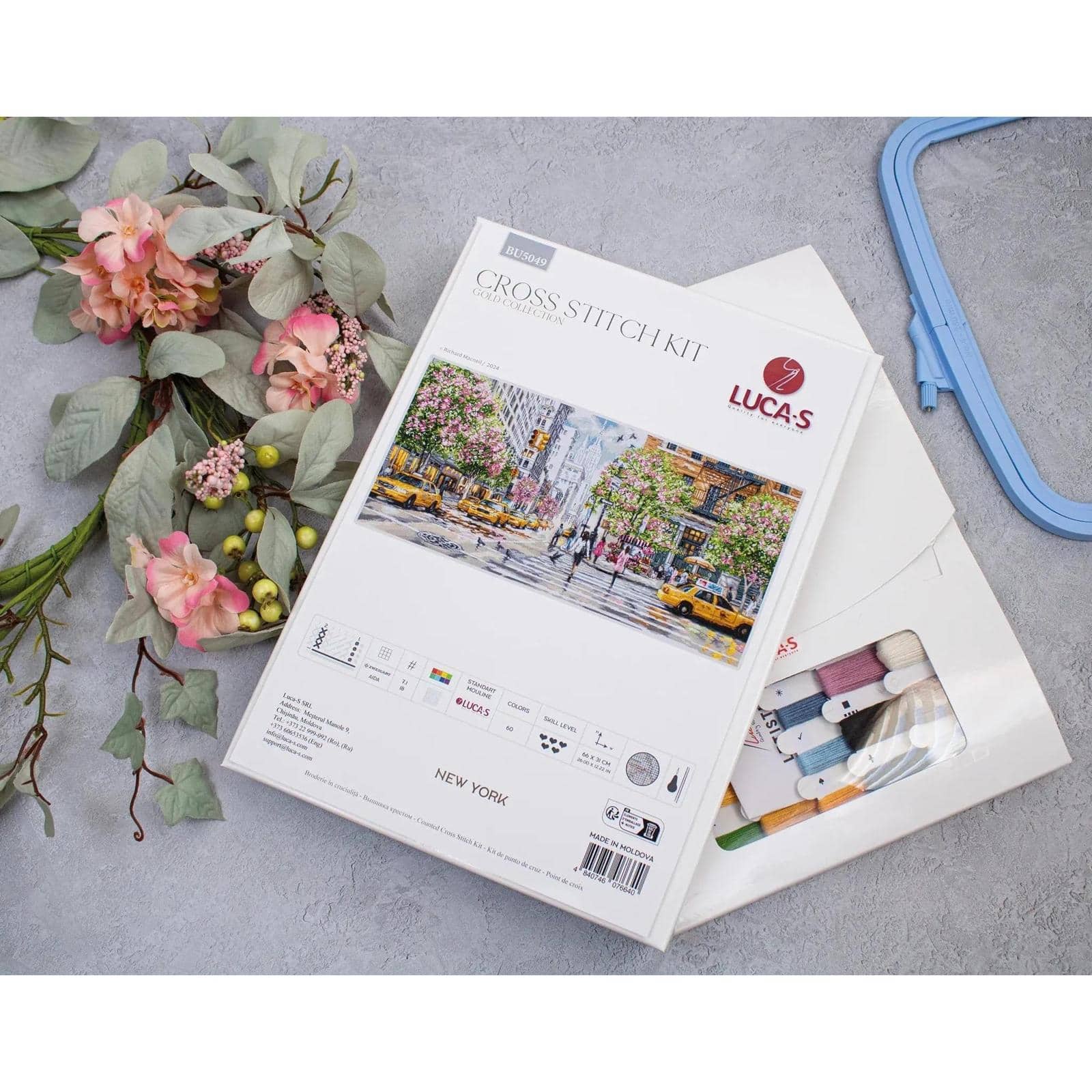 Luca-S New York Counted Cross Stitch Kit