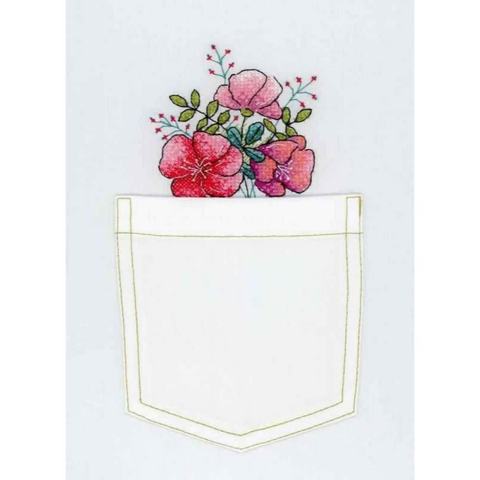 MP Studia Scarlet Charm Cross Stitch Kit