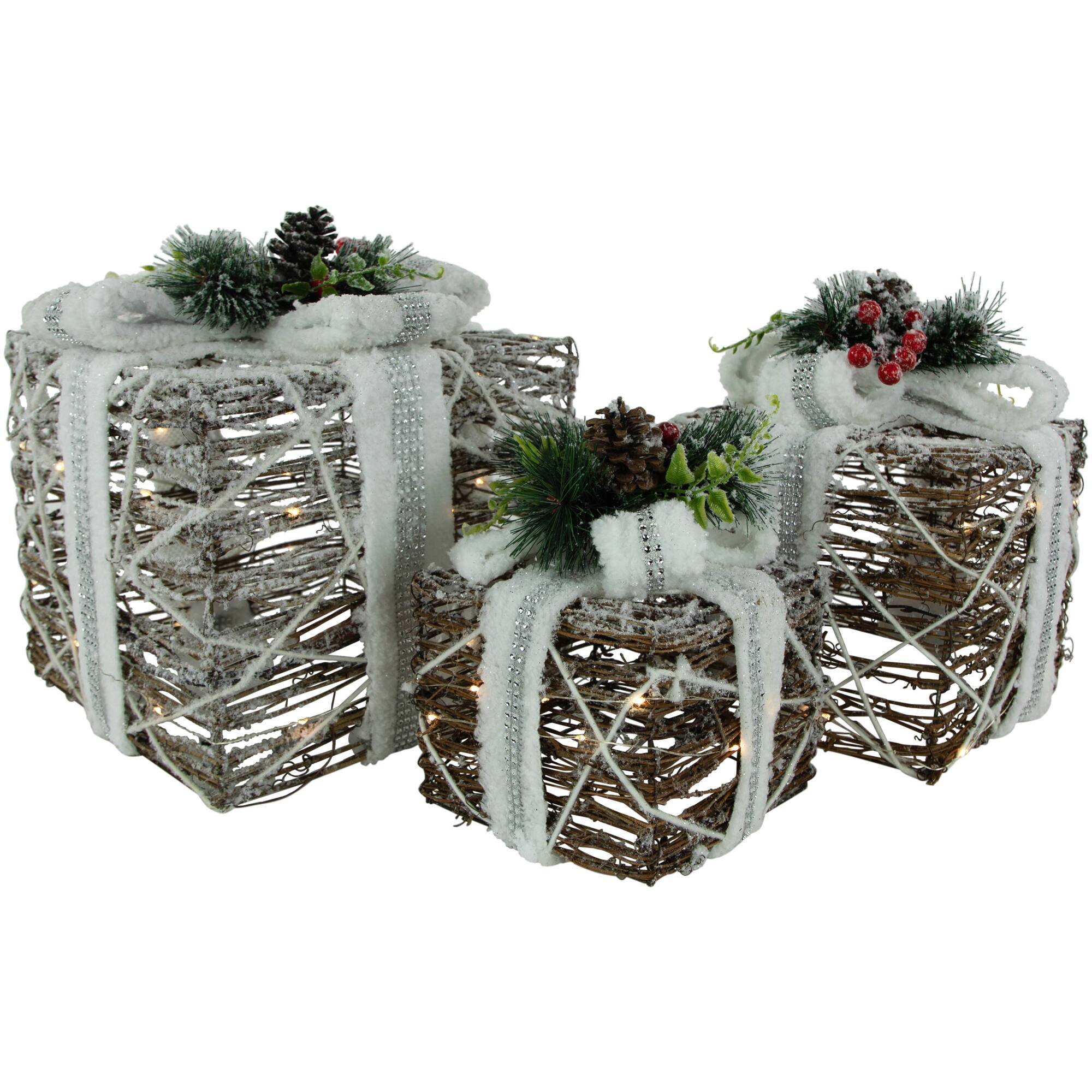 LED Gift Boxes with Pine & Berries Christmas Decoration Set