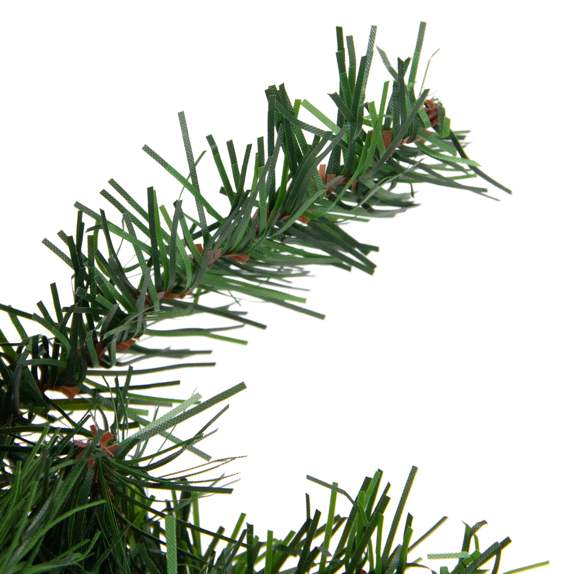 18" Canadian Pine Artificial Christmas Wreath