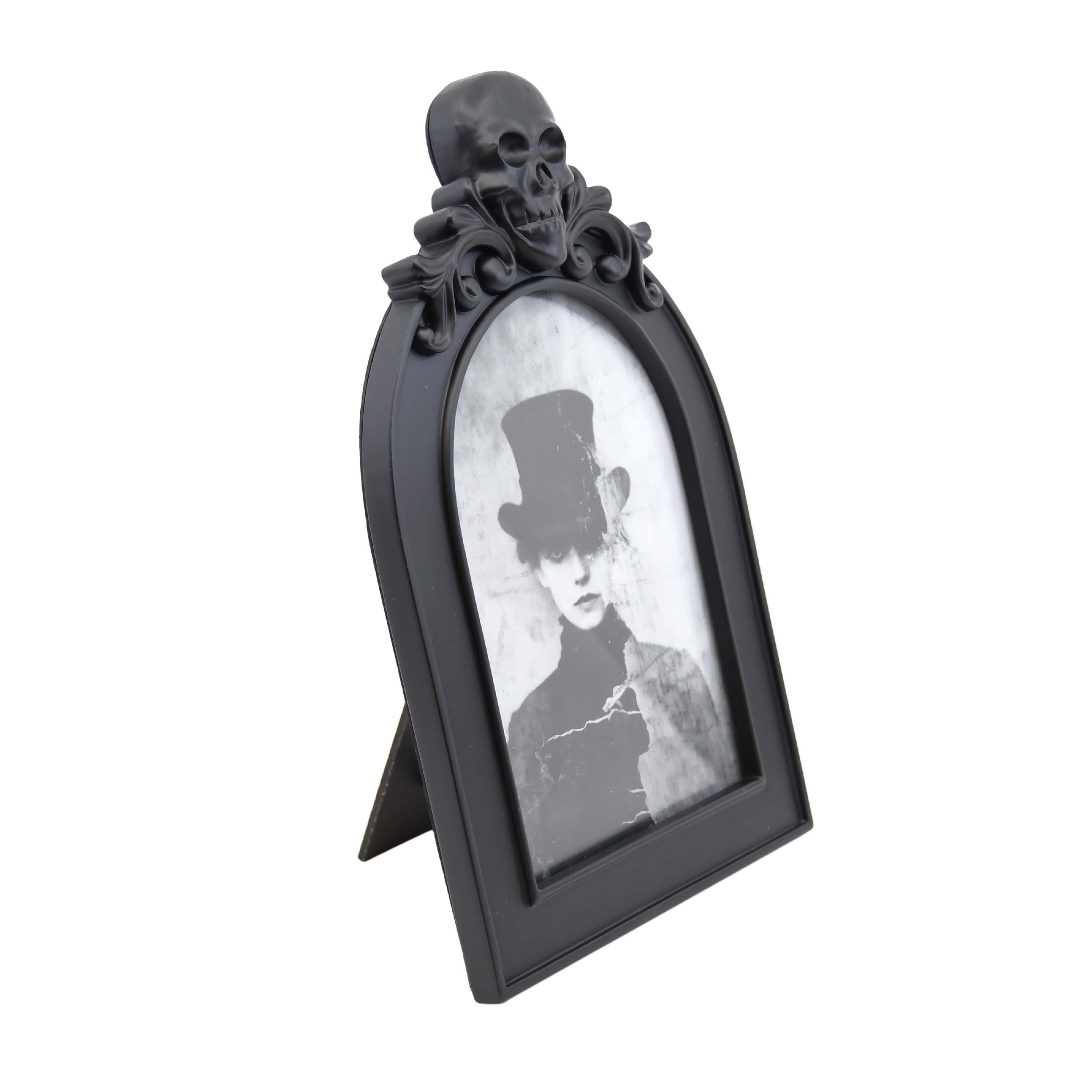 5" x 7" Black Arch with Skull Tabletop Frame by Ashland®