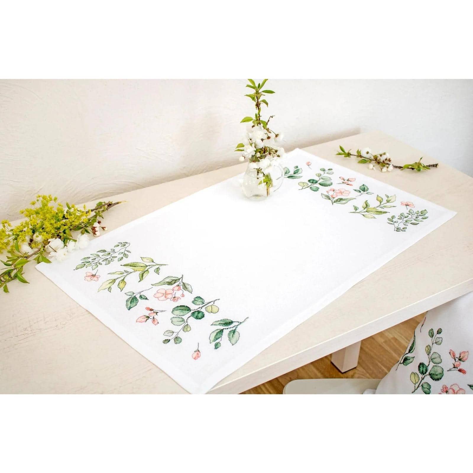 Luca-S Tablecloth Leaves and flowers Counted Cross Stitch Kit