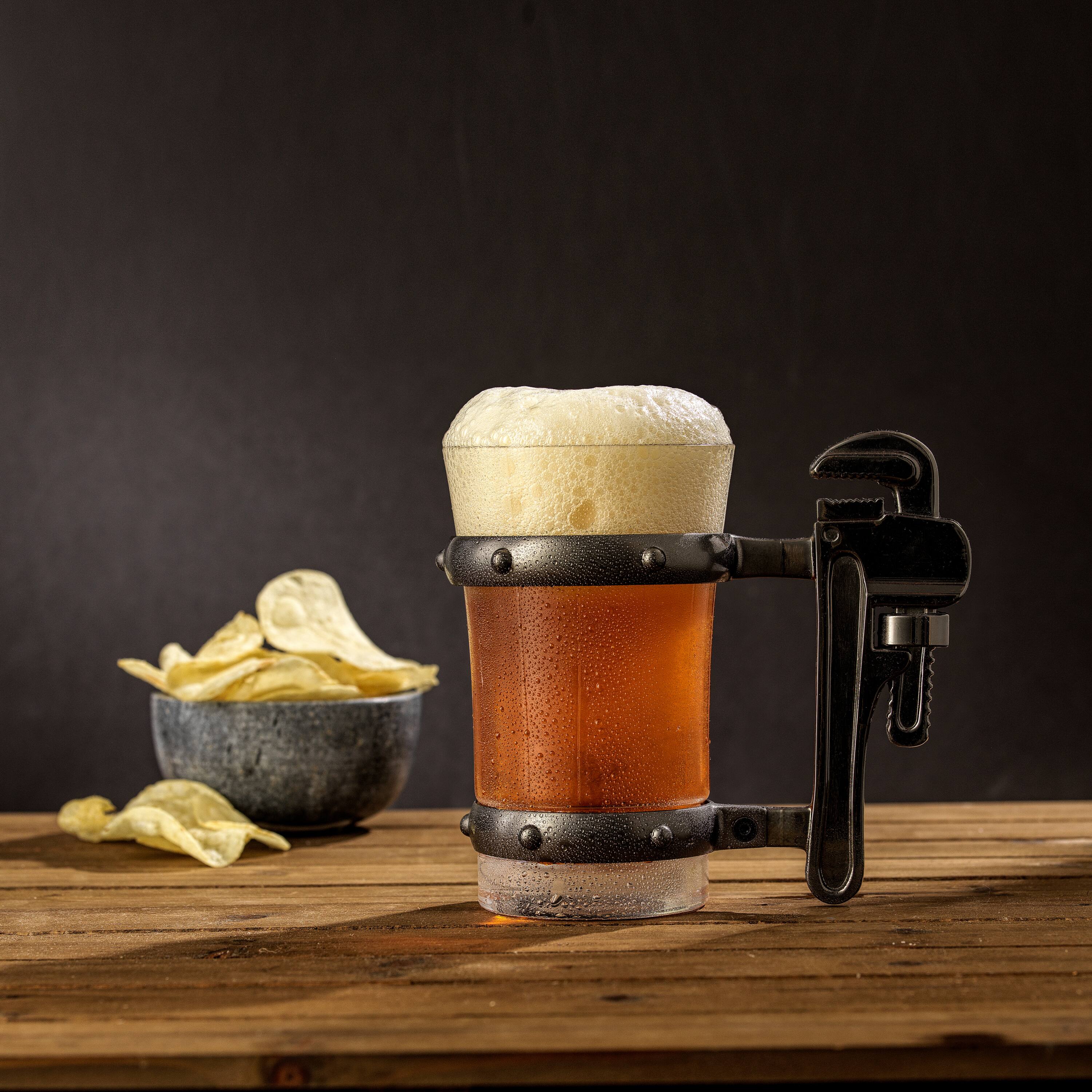 JoyJolt® Tools Collection 17oz. Pipe Wrench Handle Single Beer Mug