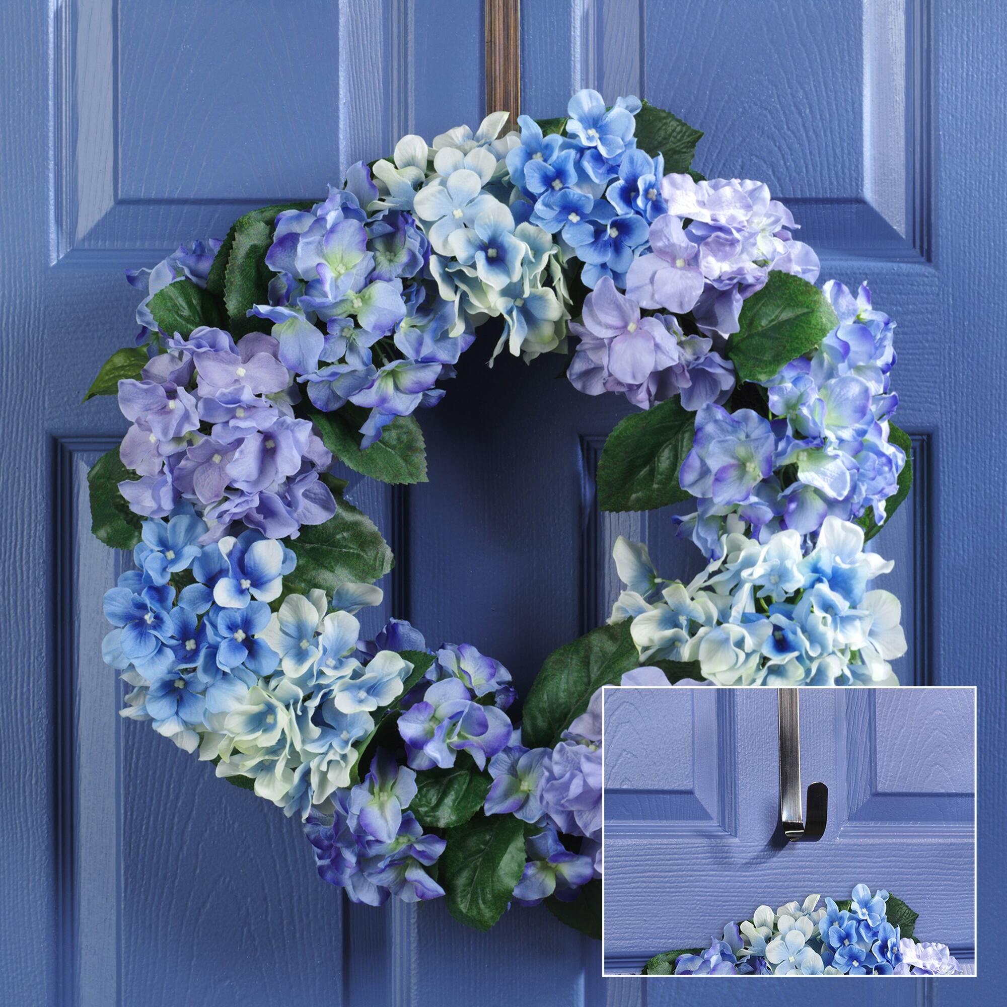 FloraCraft® 13" Rubbed Bronze Metal Wreath Hanger