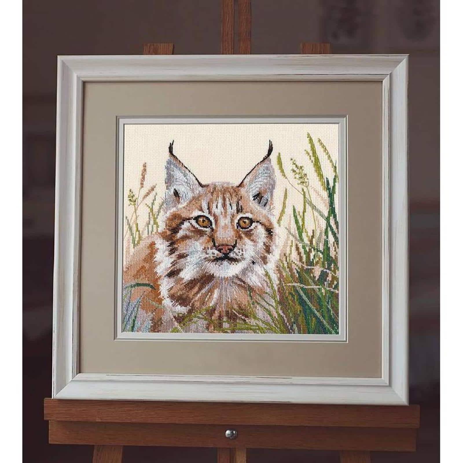 Oven Lynx Cross Stitch Kit