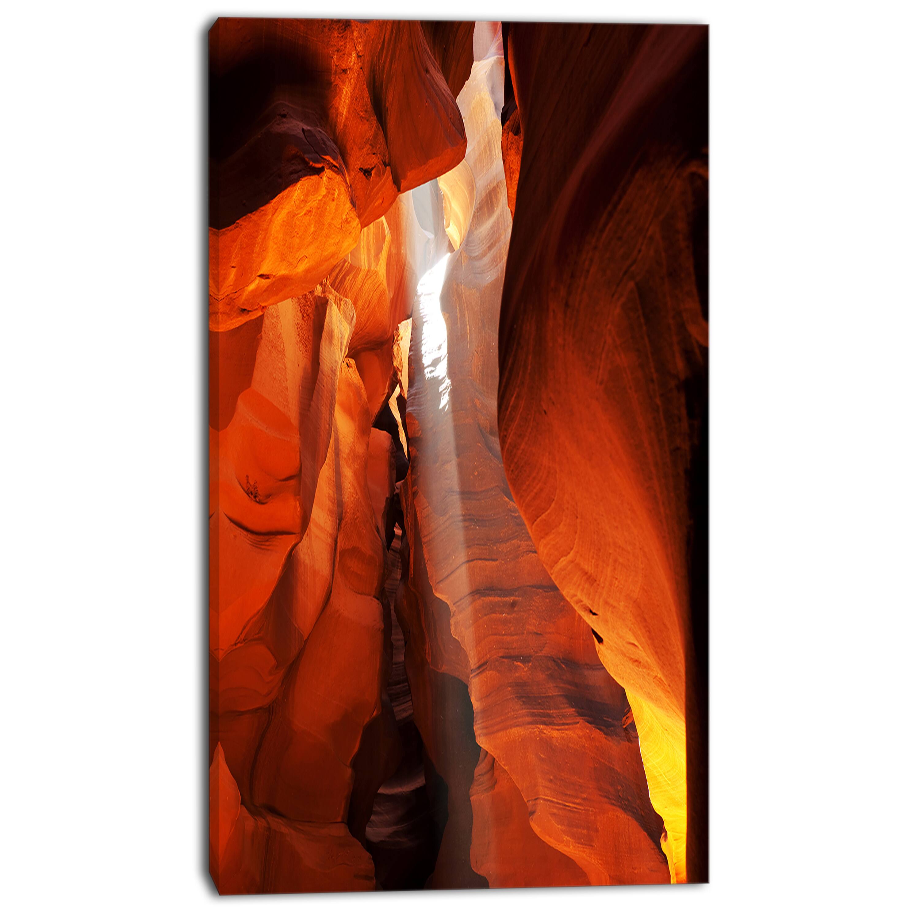 Designart - Antelope Canyon in Sunlight Rays - Oversized African Landscape Canvas Art