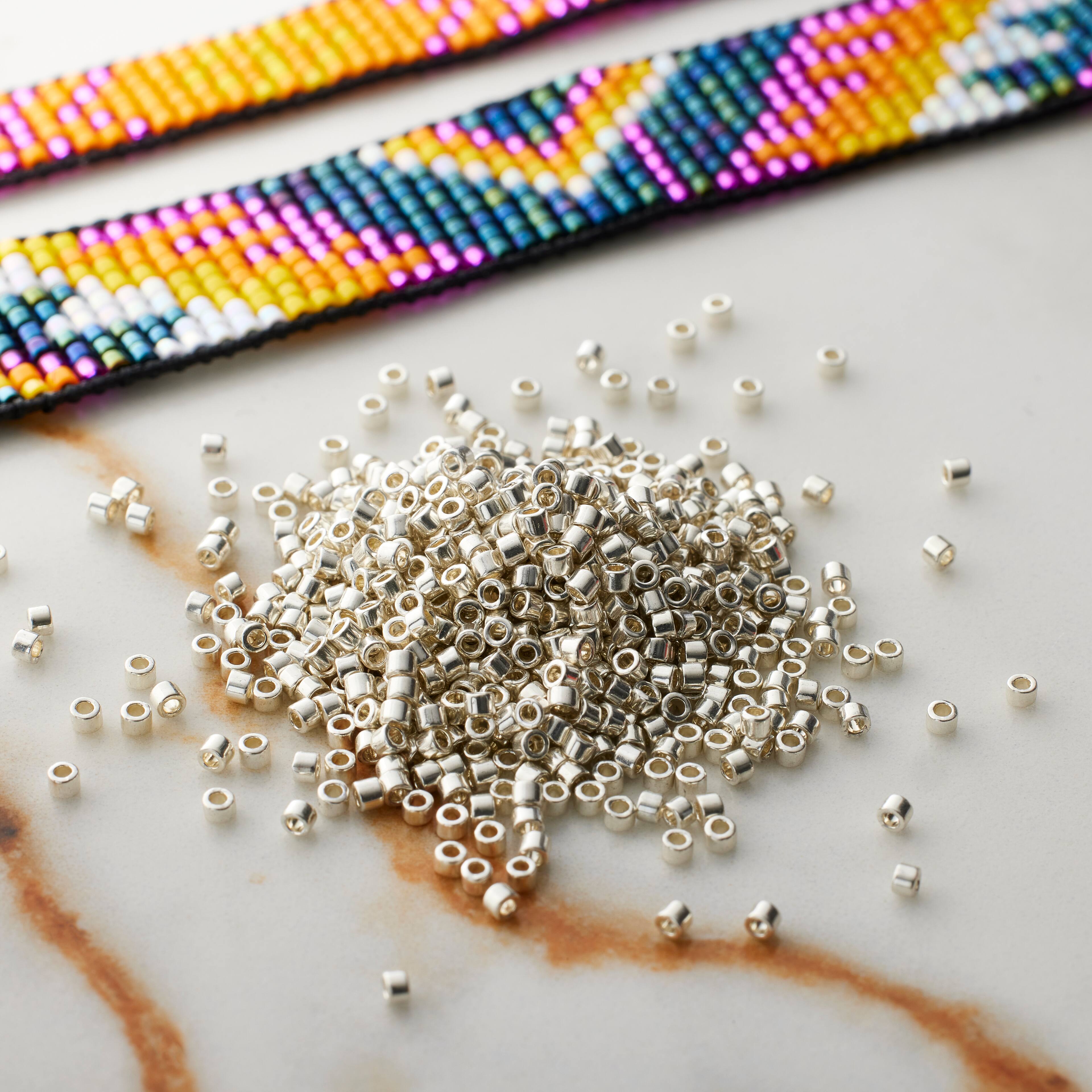 Miyuki Delica Glass Round Seed Beads, 11/0