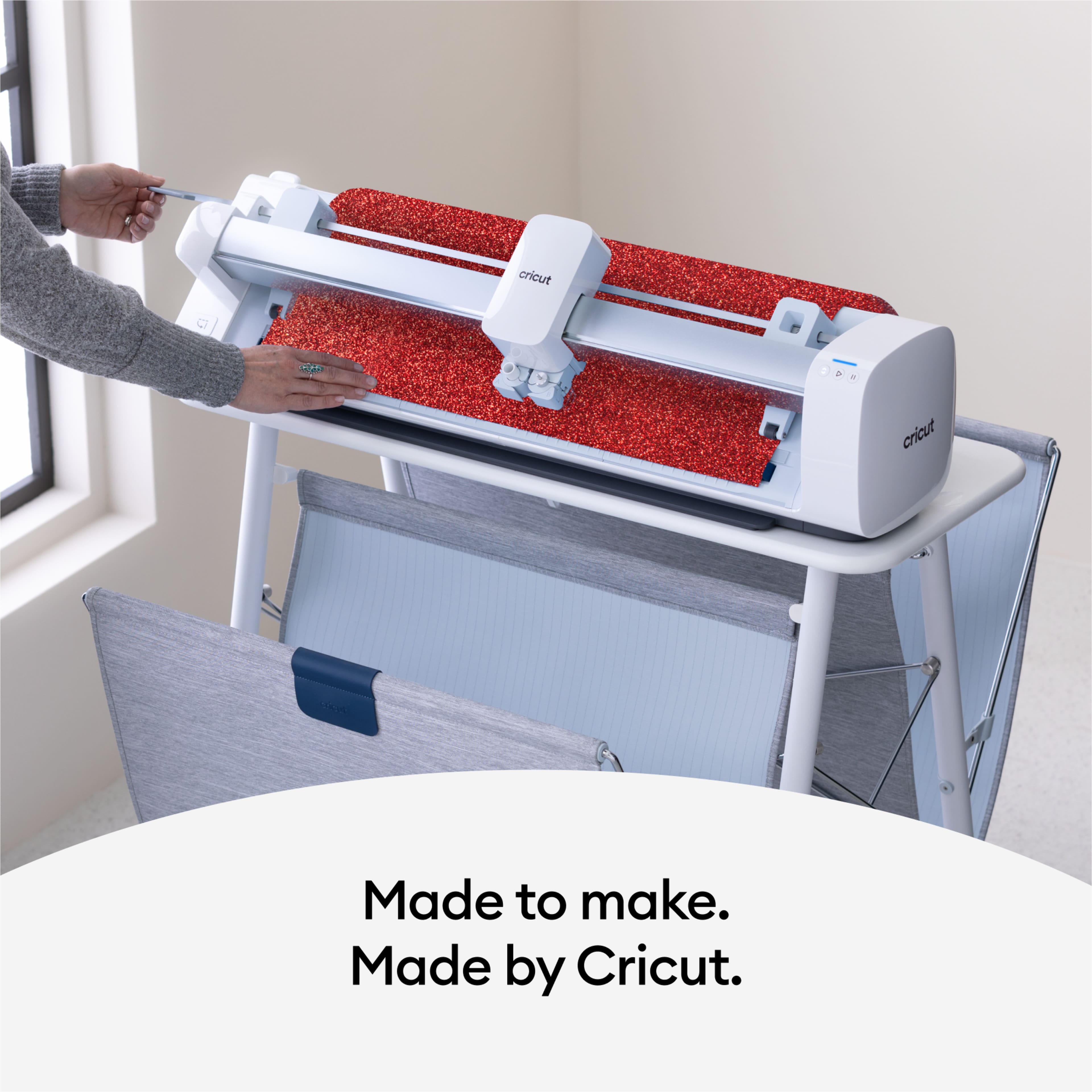 Cricut® Smart Iron-On™ Glitter, 25" x 5ft.