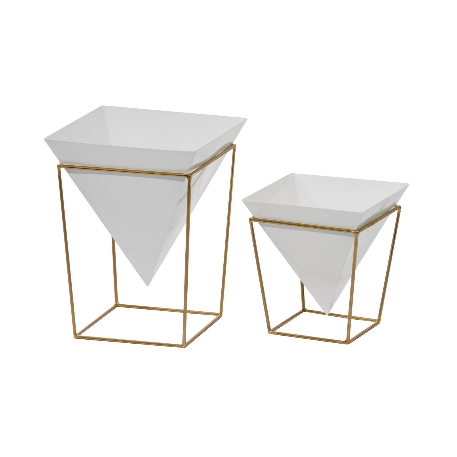 CosmoLiving by Cosmopolitan Set of 2 White Metal Contemporary Planter, 10", 15"