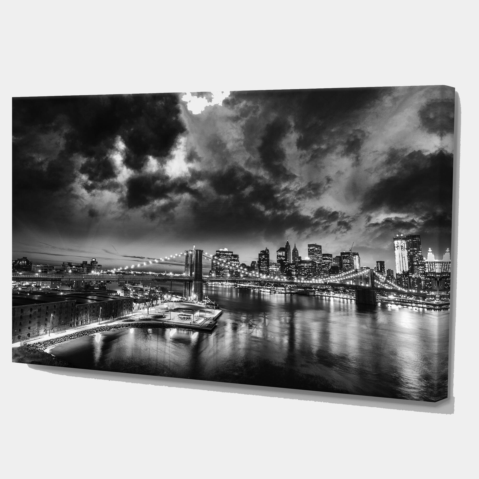 Designart - Amazing Night in New York City - Cityscape Canvas Print