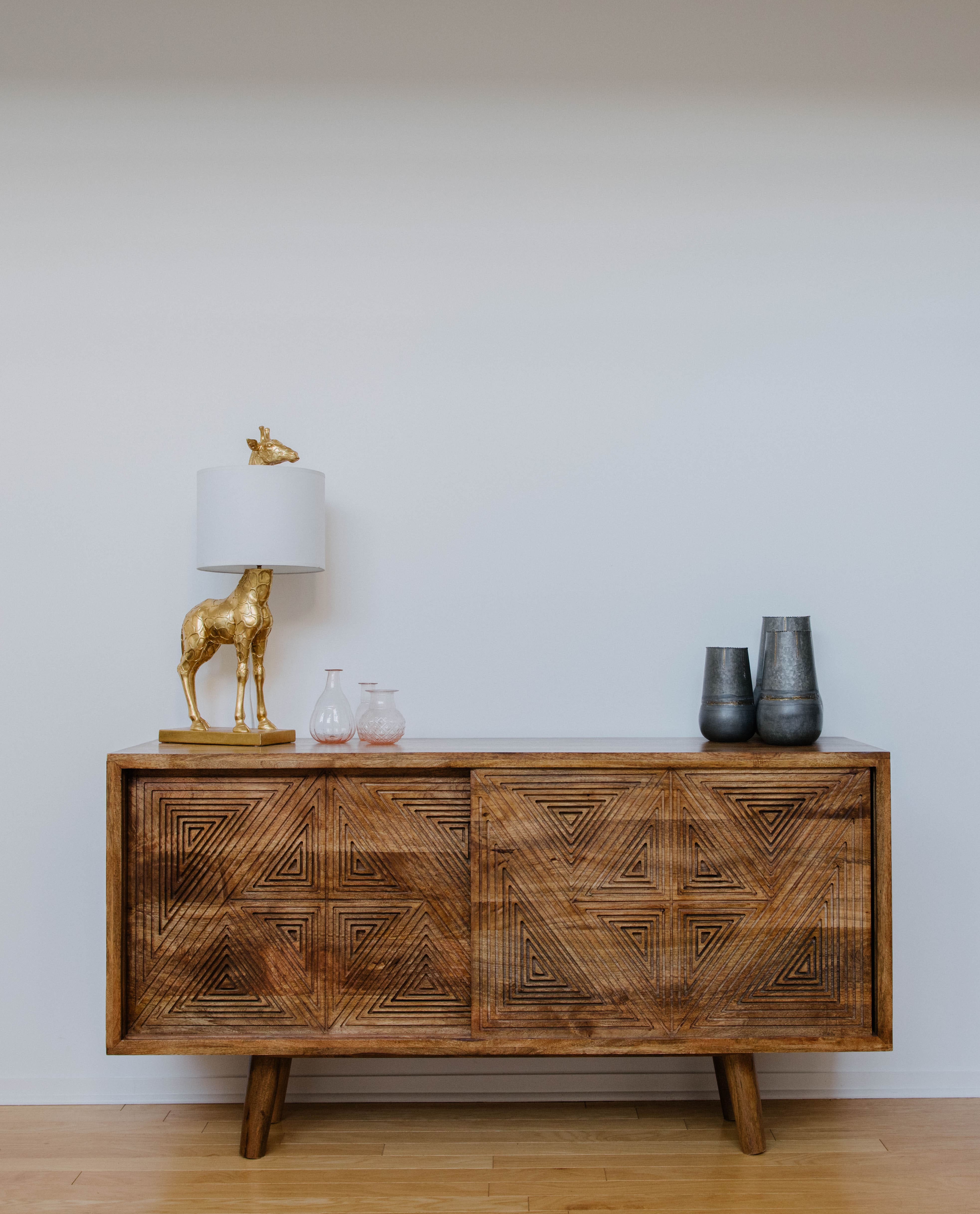 Hello Honey® 27.8" Gold Giraffe Lamp with Linen Shade