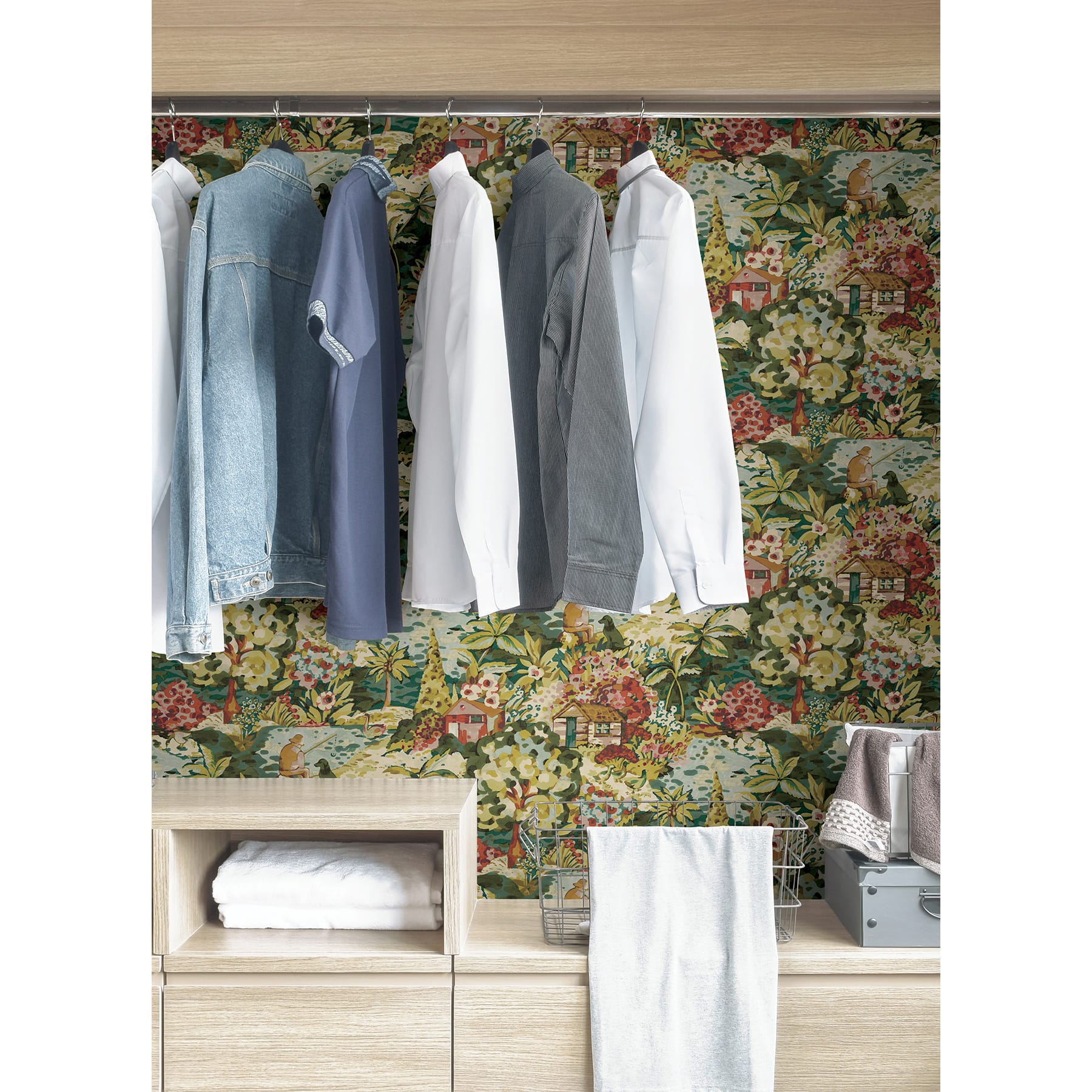 Caroline et Bettina Spice le Forestier Peel & Stick Wallpaper