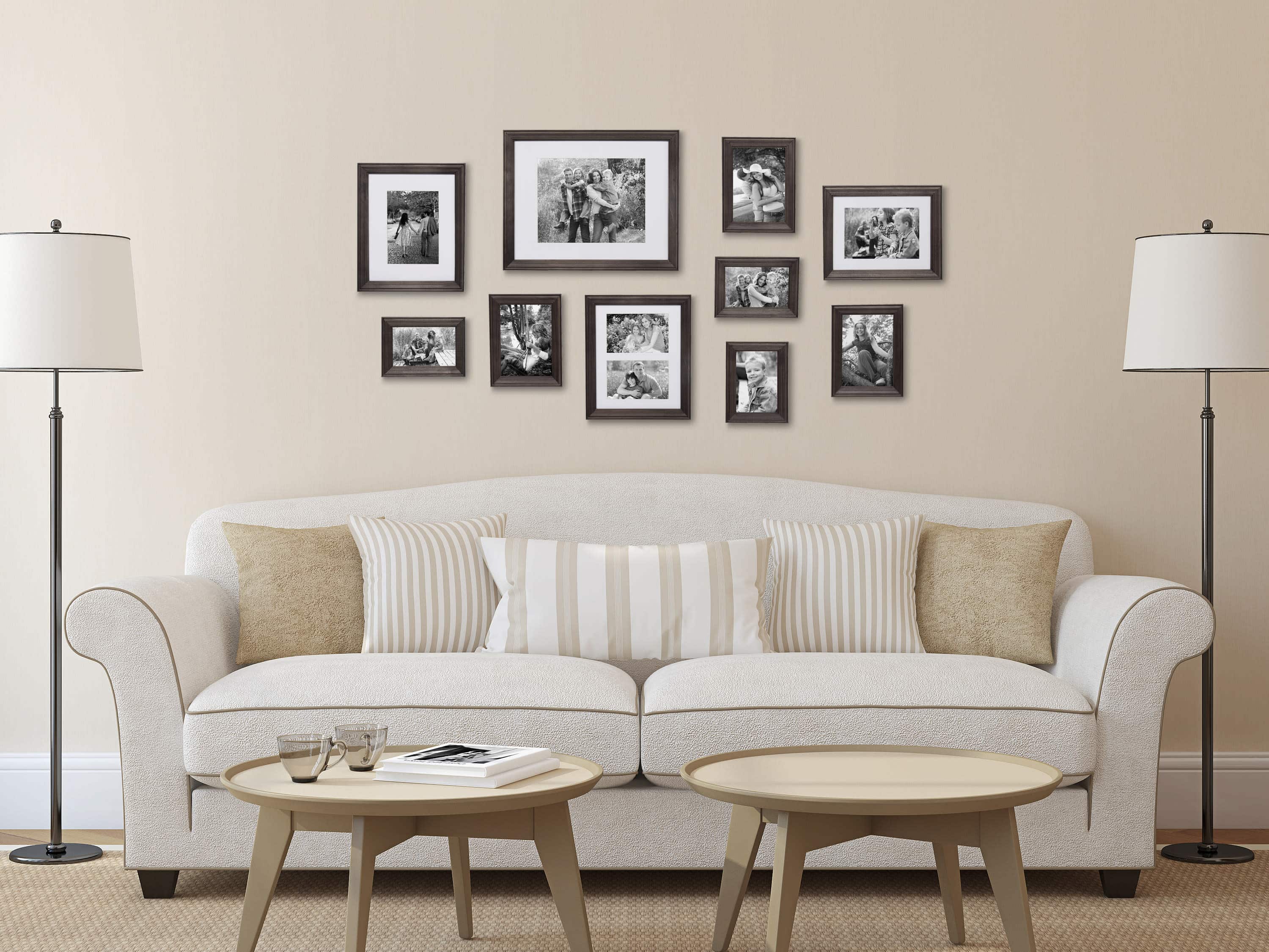 Kate and Laurel Bordeaux Gallery Wall Wood Picture Frames Set