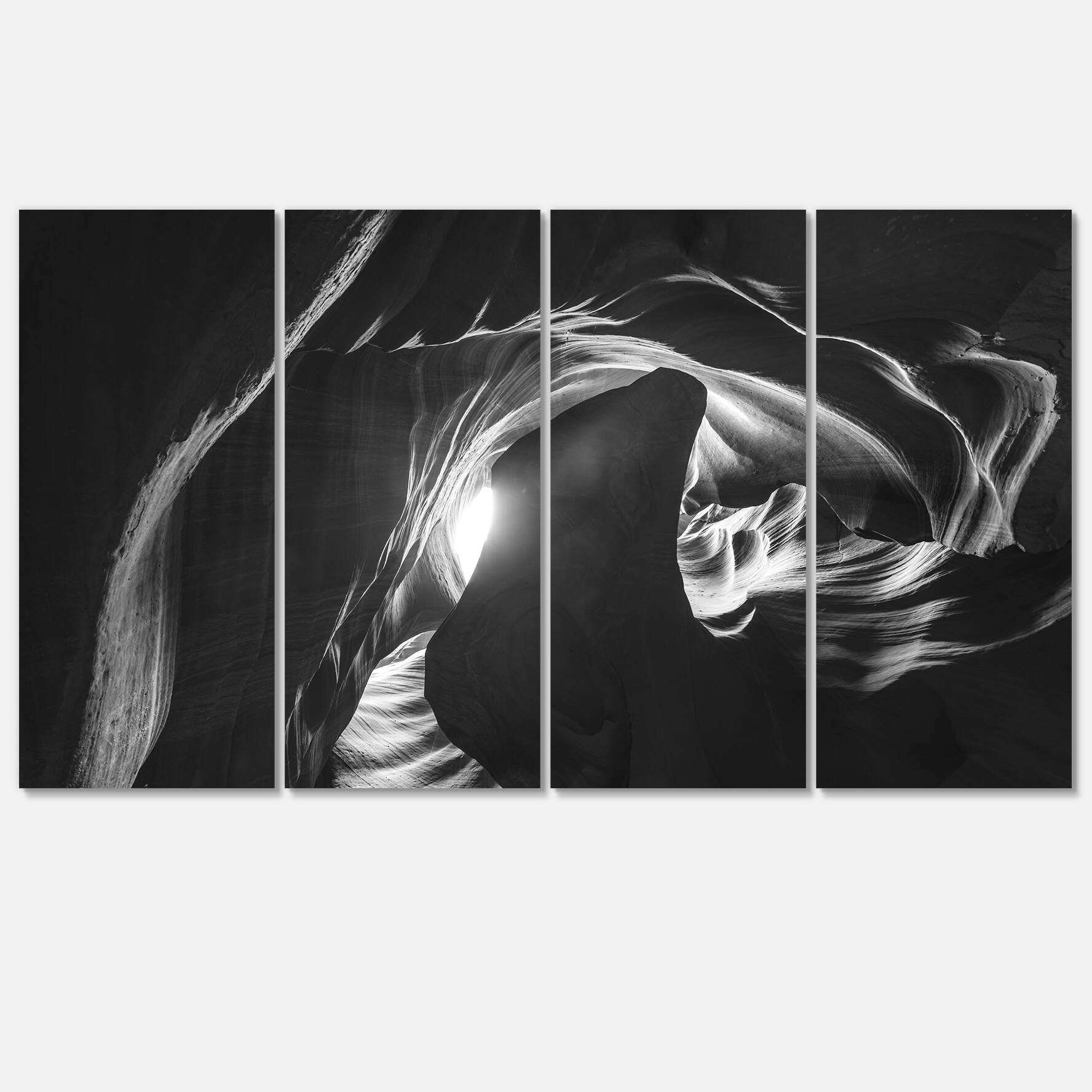 Designart - Antelope Canyon in Navajo - Landscape Photography Canvas Print