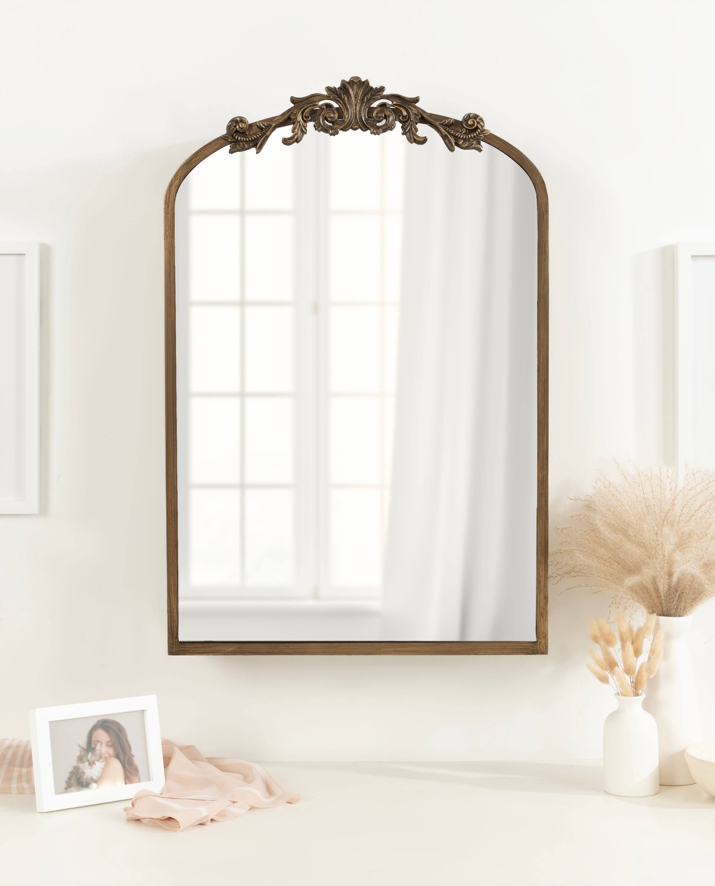 Kate and Laurel Arendahl Jewelry MDF Mirror Cabinet