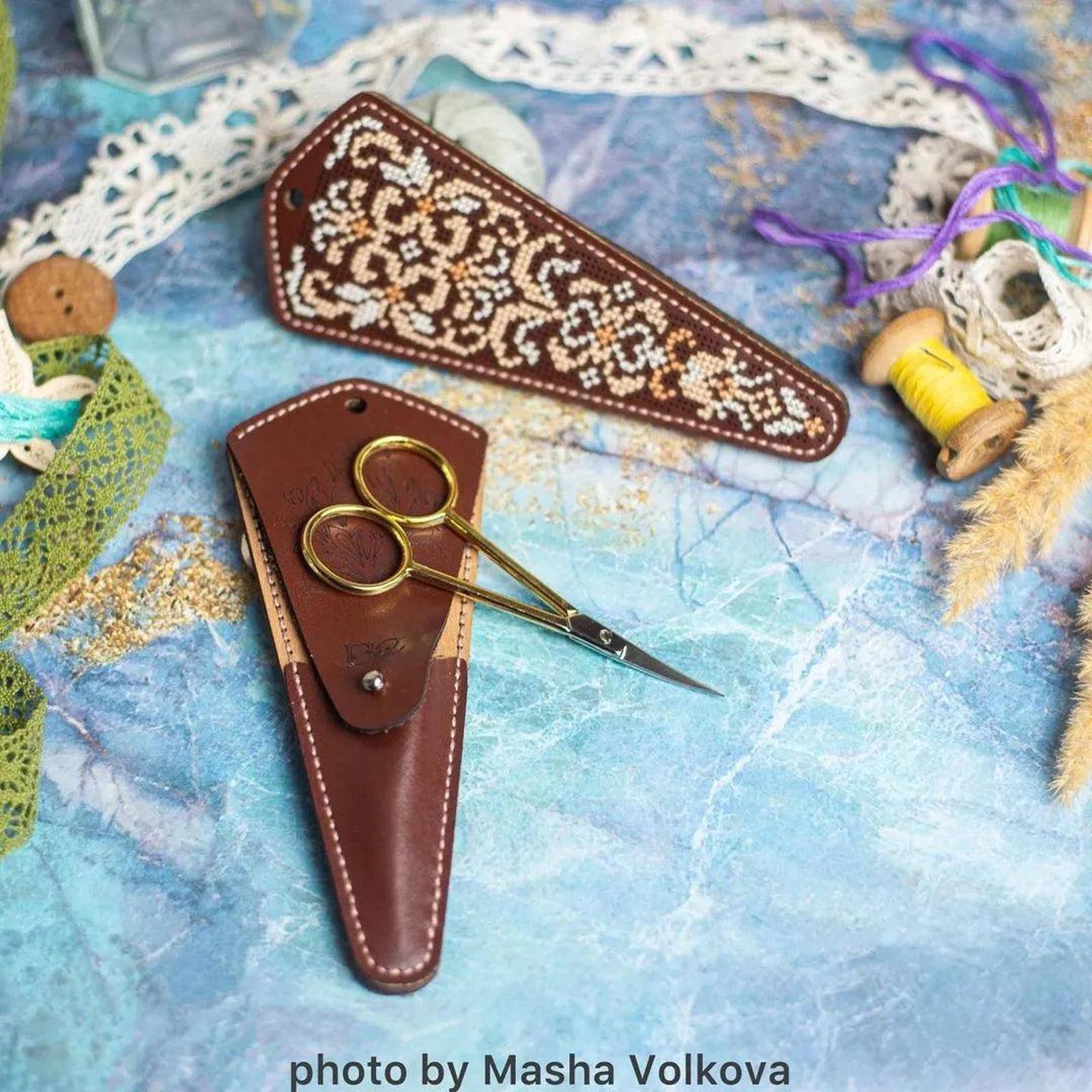 Wonderland Crafts™ Scissor Case Making Kit