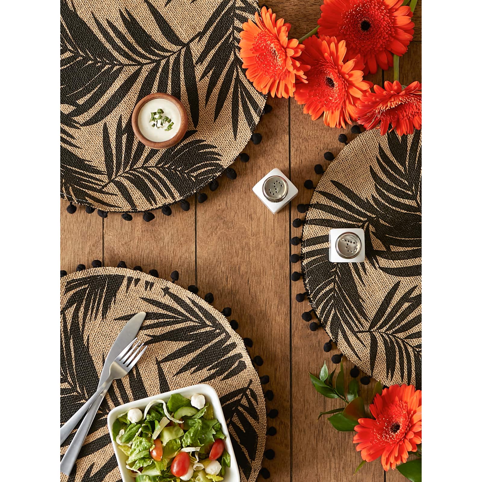 Black Fern Print On Natural Round Jute Placemat (Set of 6)